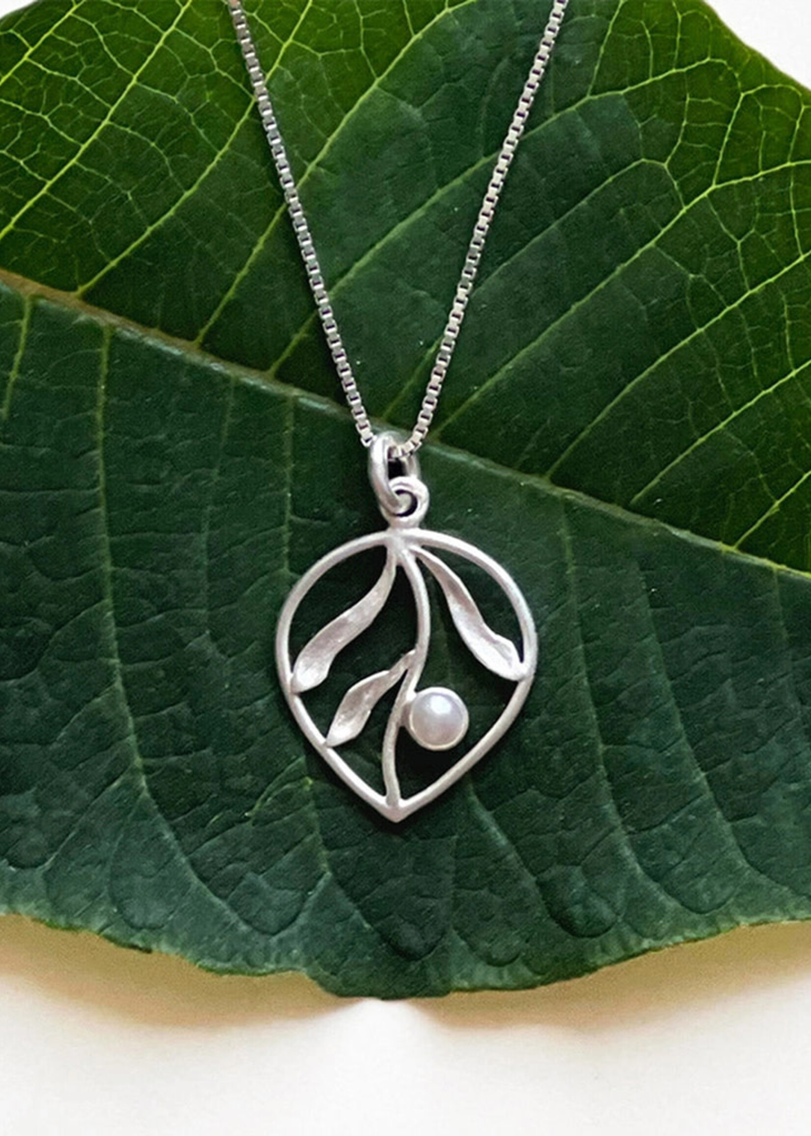 Women's Peace Collection Whispering Leaf Necklace