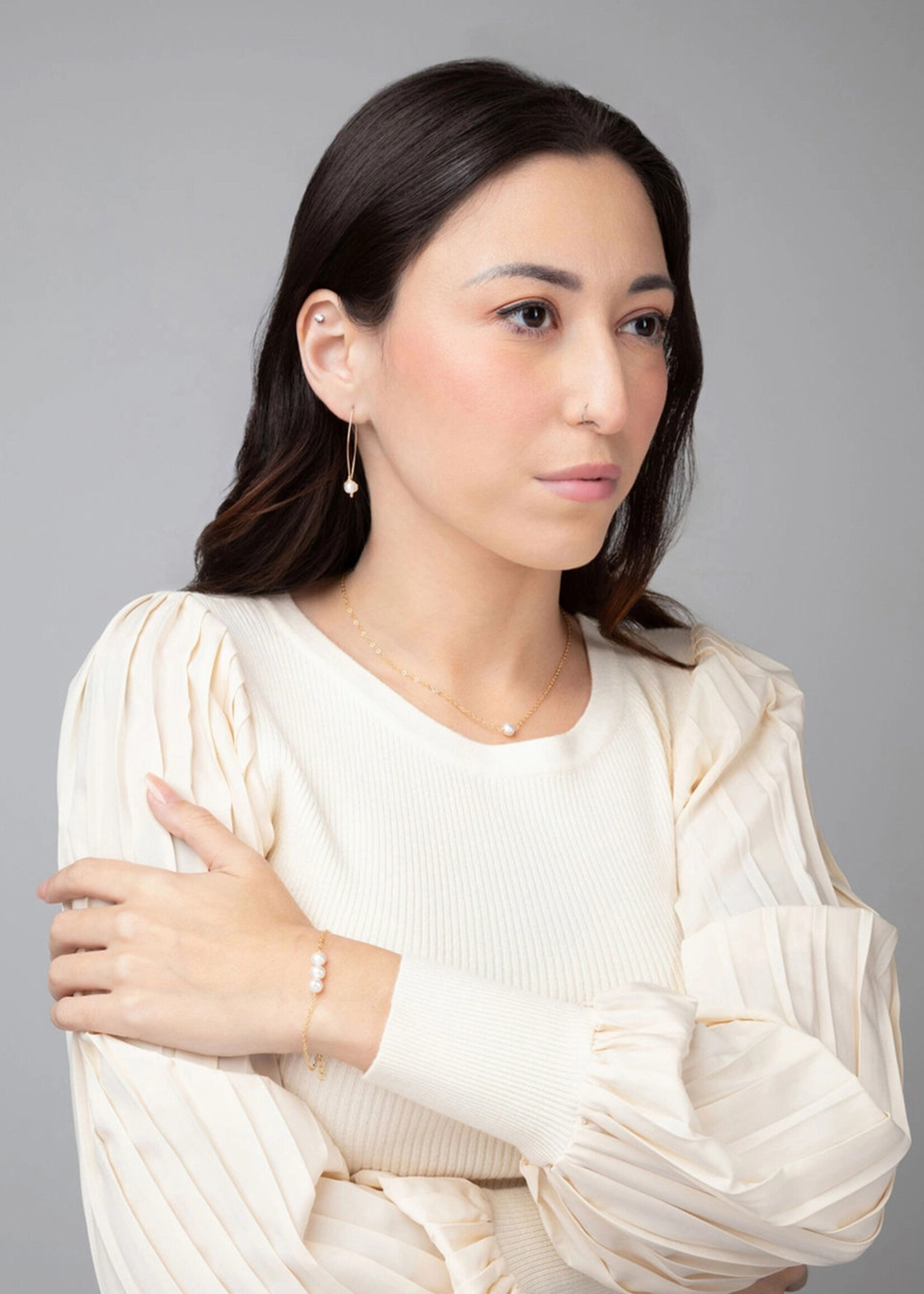 Forai Rana Pearl Threader Earrings