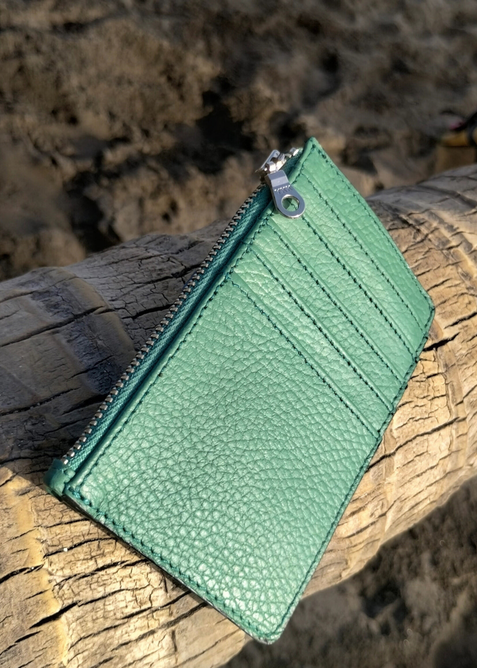 Twin Engine Zipper Wallet - Leaf Green