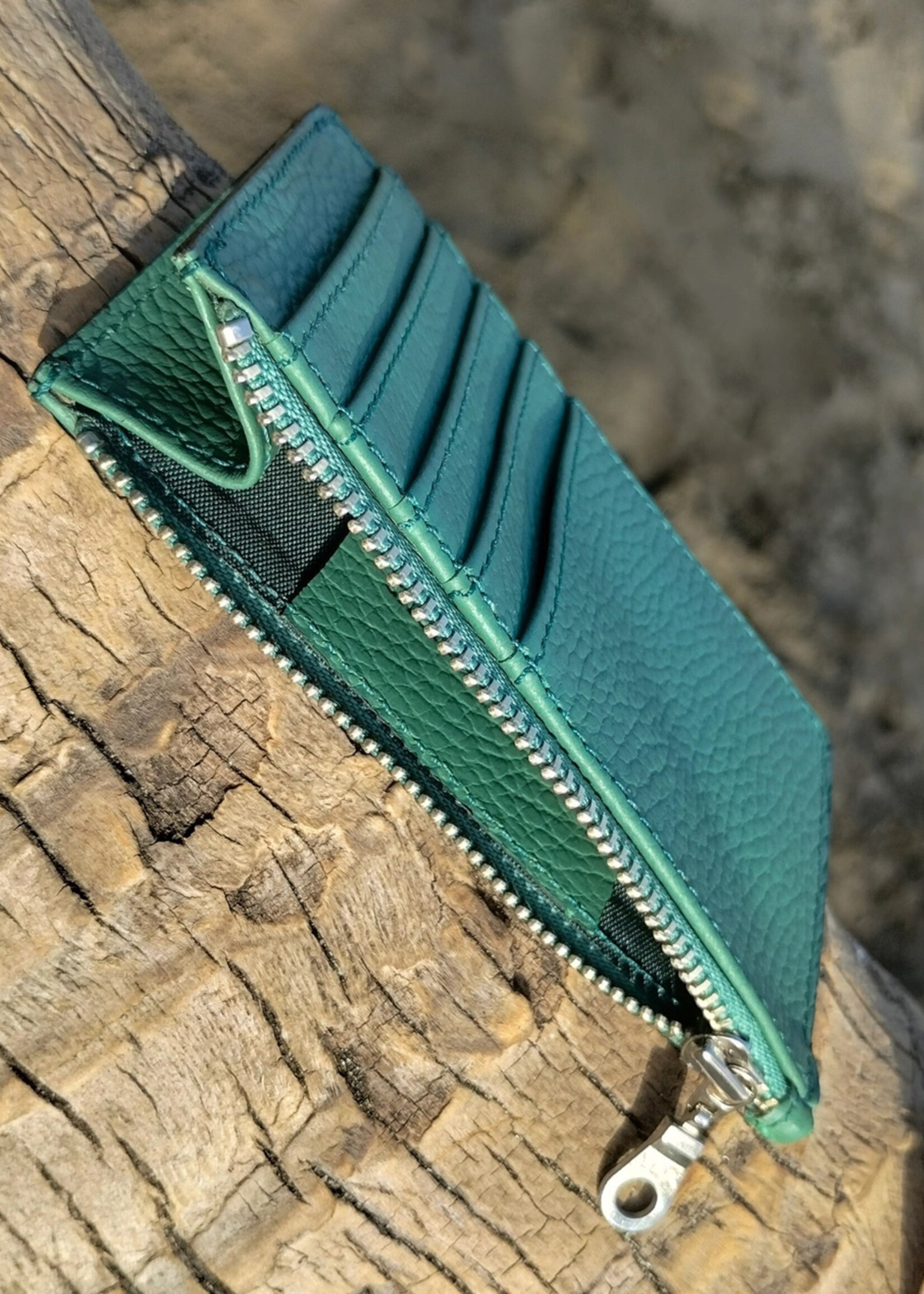 Twin Engine Zipper Wallet - Leaf Green
