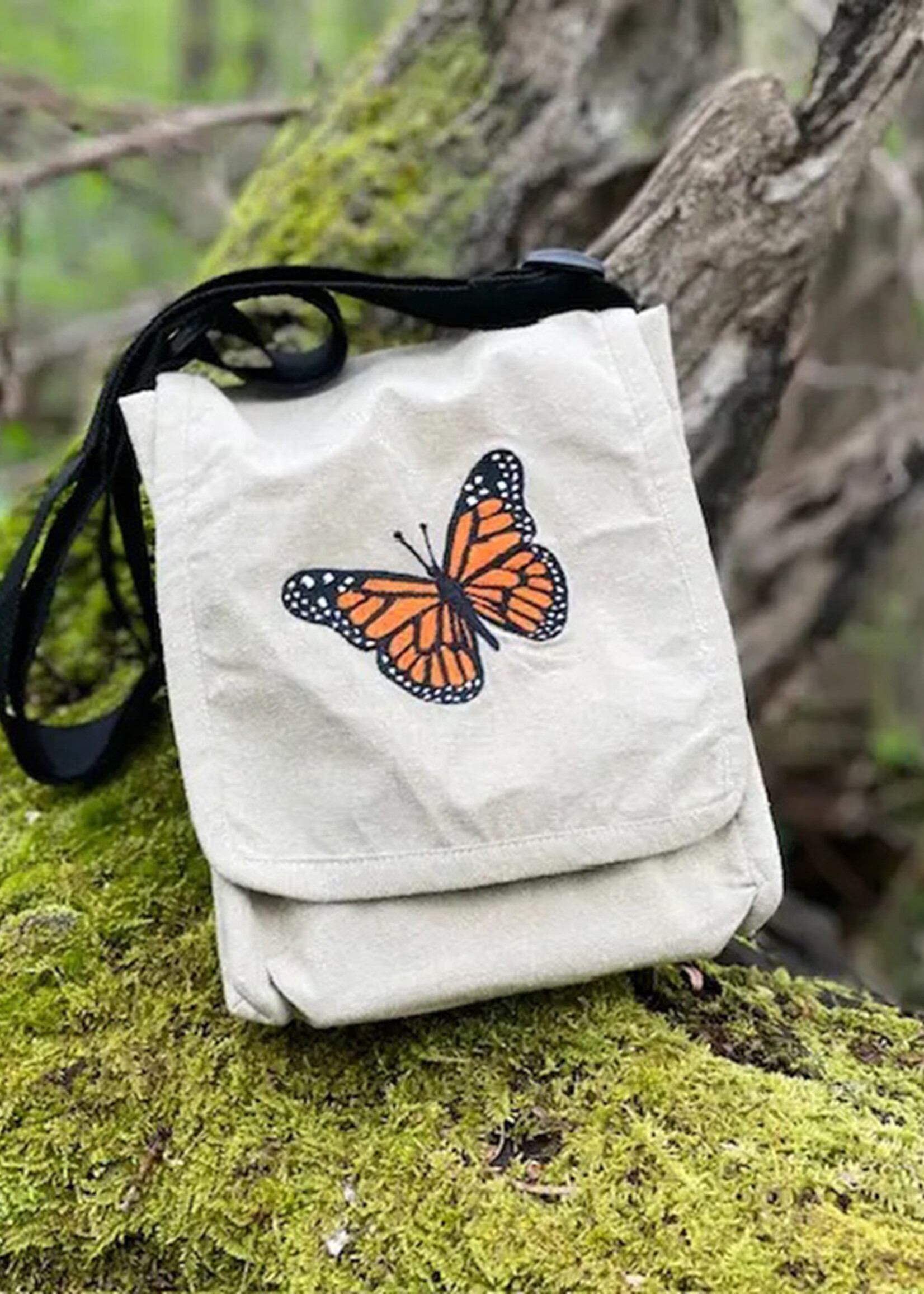 Women of the Cloud Forest Monarch Butterfly Field Bag