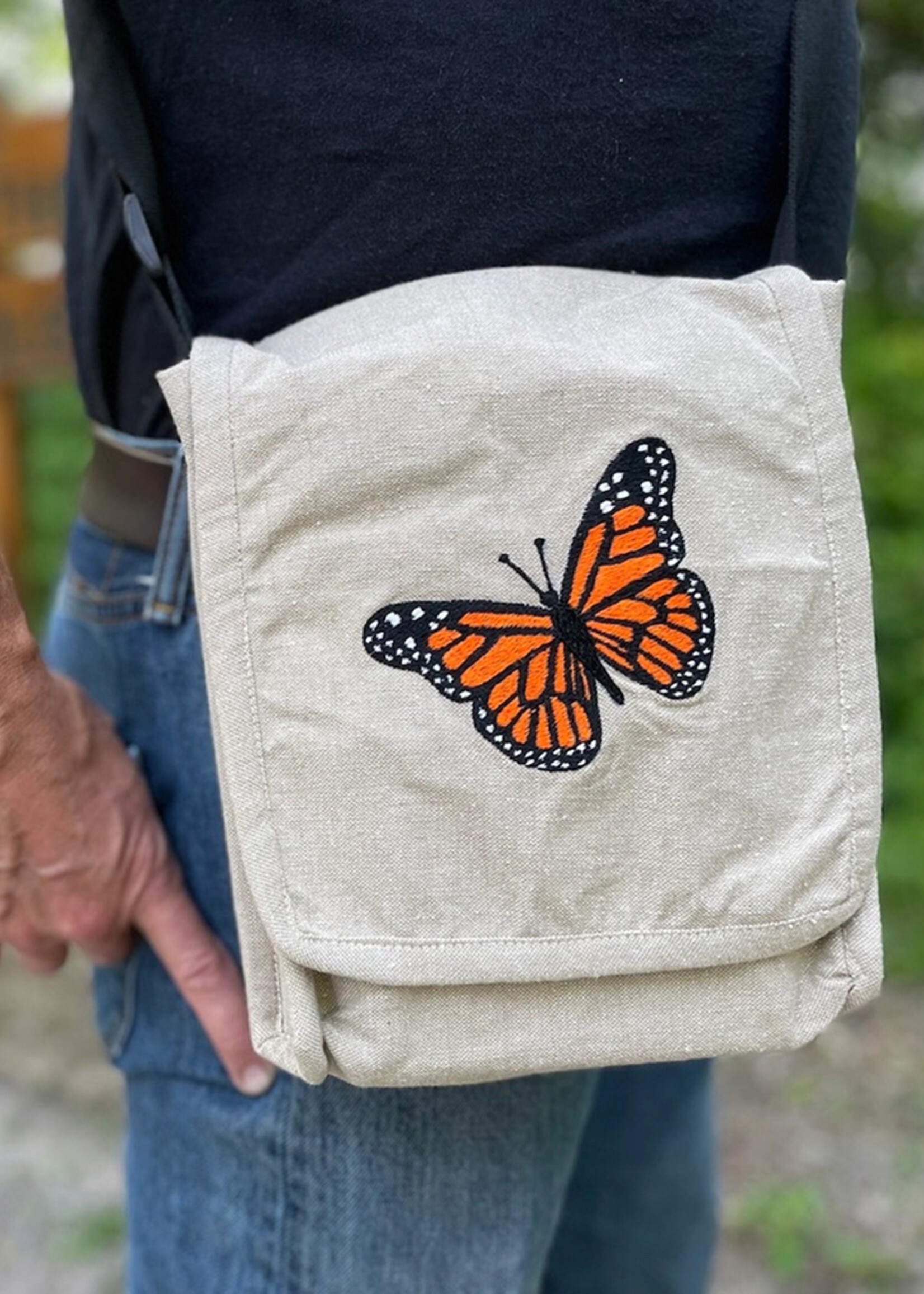 Women of the Cloud Forest Monarch Butterfly Field Bag
