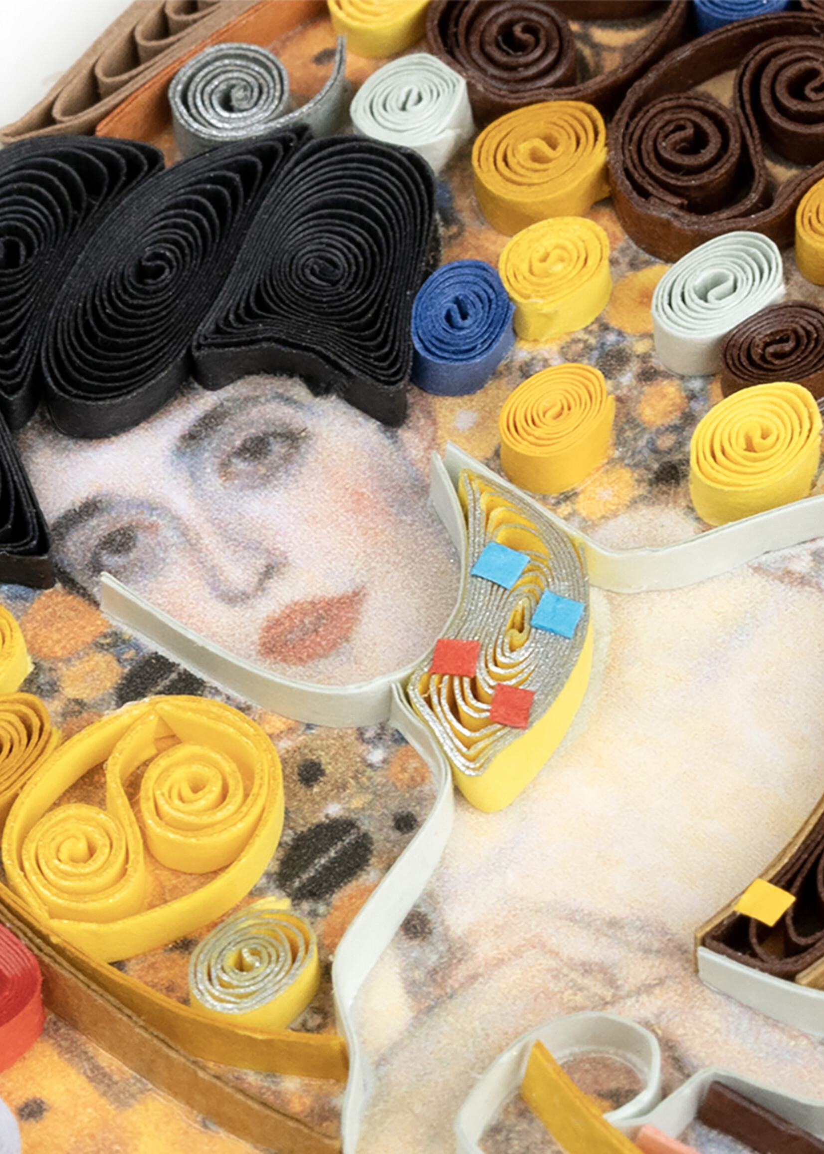 Quilling Cards The Lady In Gold - Artist Series Quilling Card