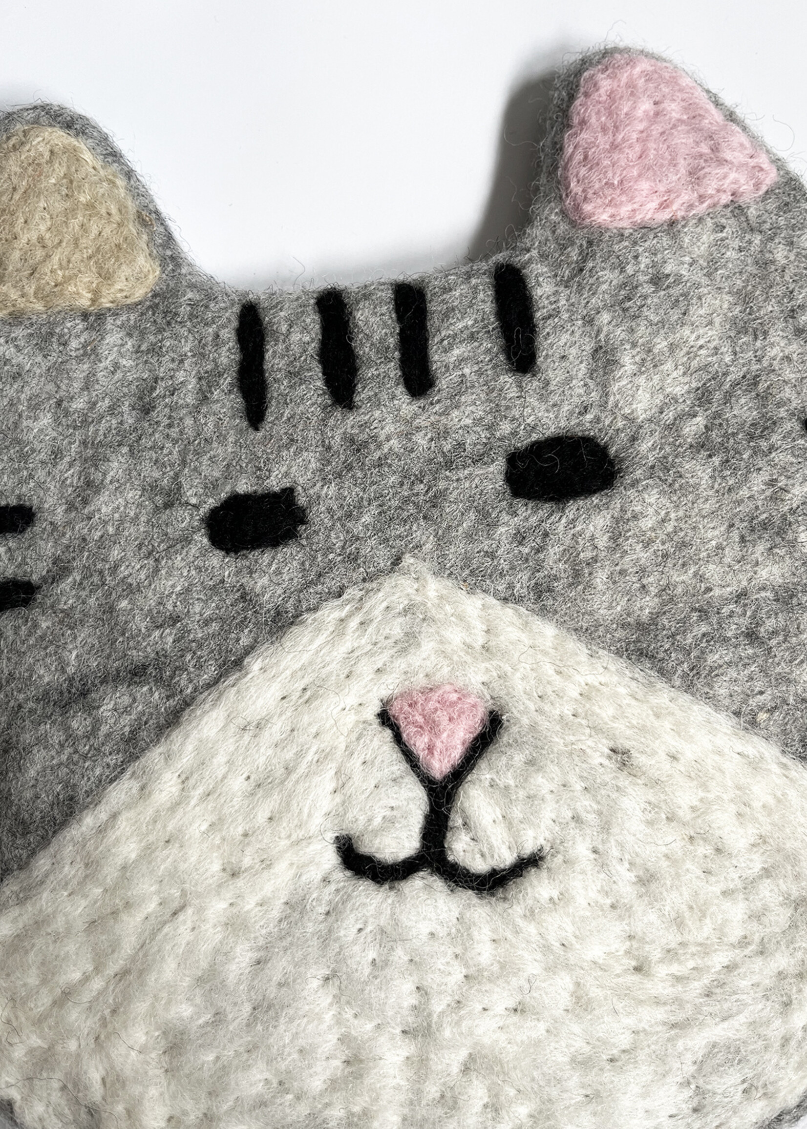 Ganesh Himal Felt Cat Face Trivet