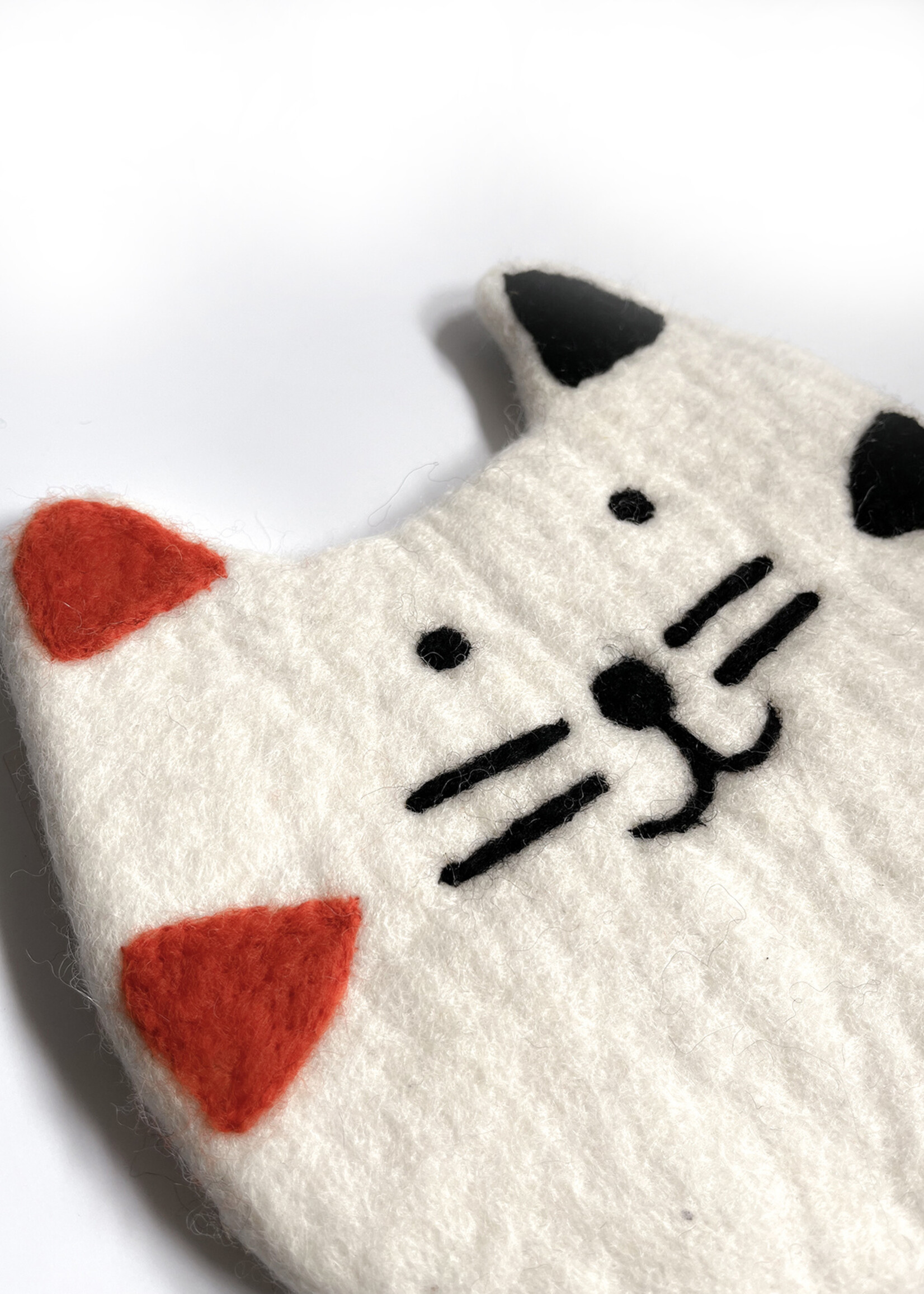 Ganesh Himal Felt Cat Face Trivet