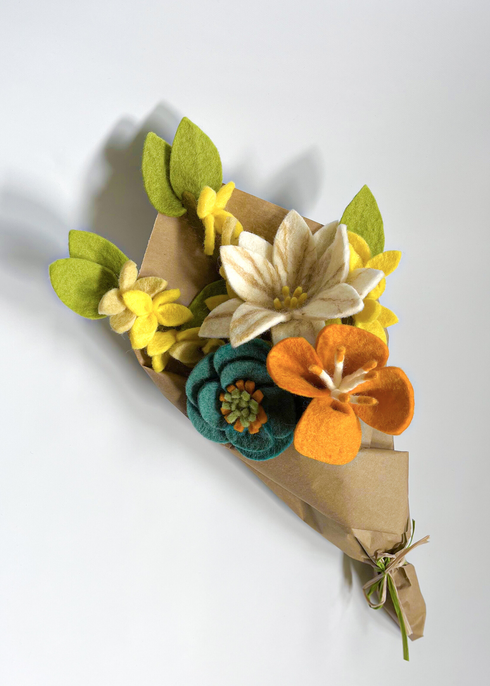 Global Goods Partners Sunny Day Felt Flower Bouquet