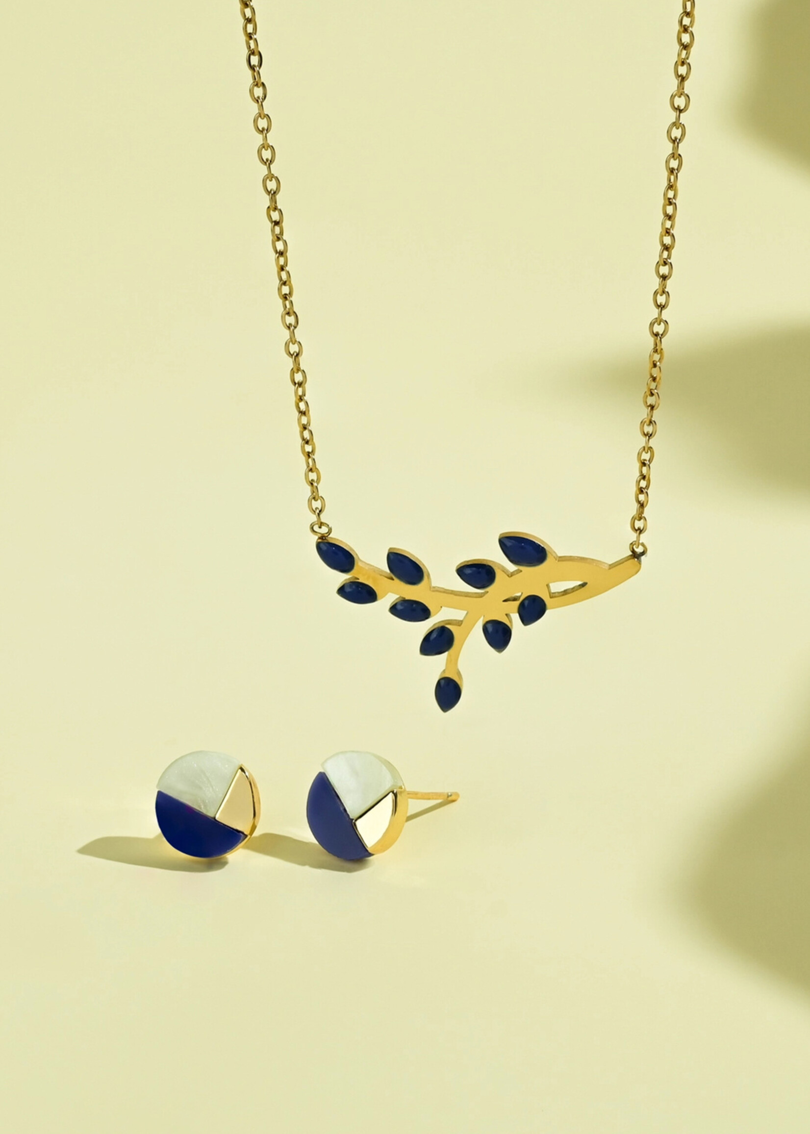 Starfish Project Radiant Horizon Studs Earrings - 14K gold plated