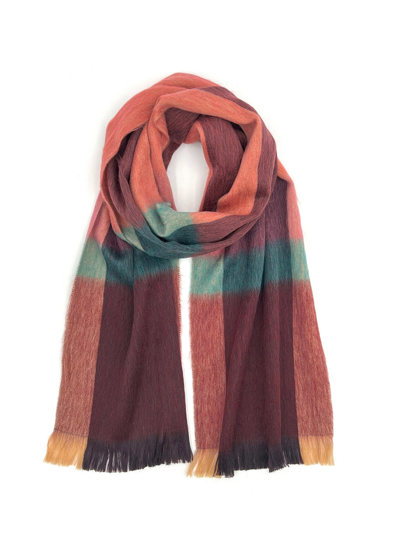 Shupaca Alpaca Alpaca Scarf - Plaid Sangria