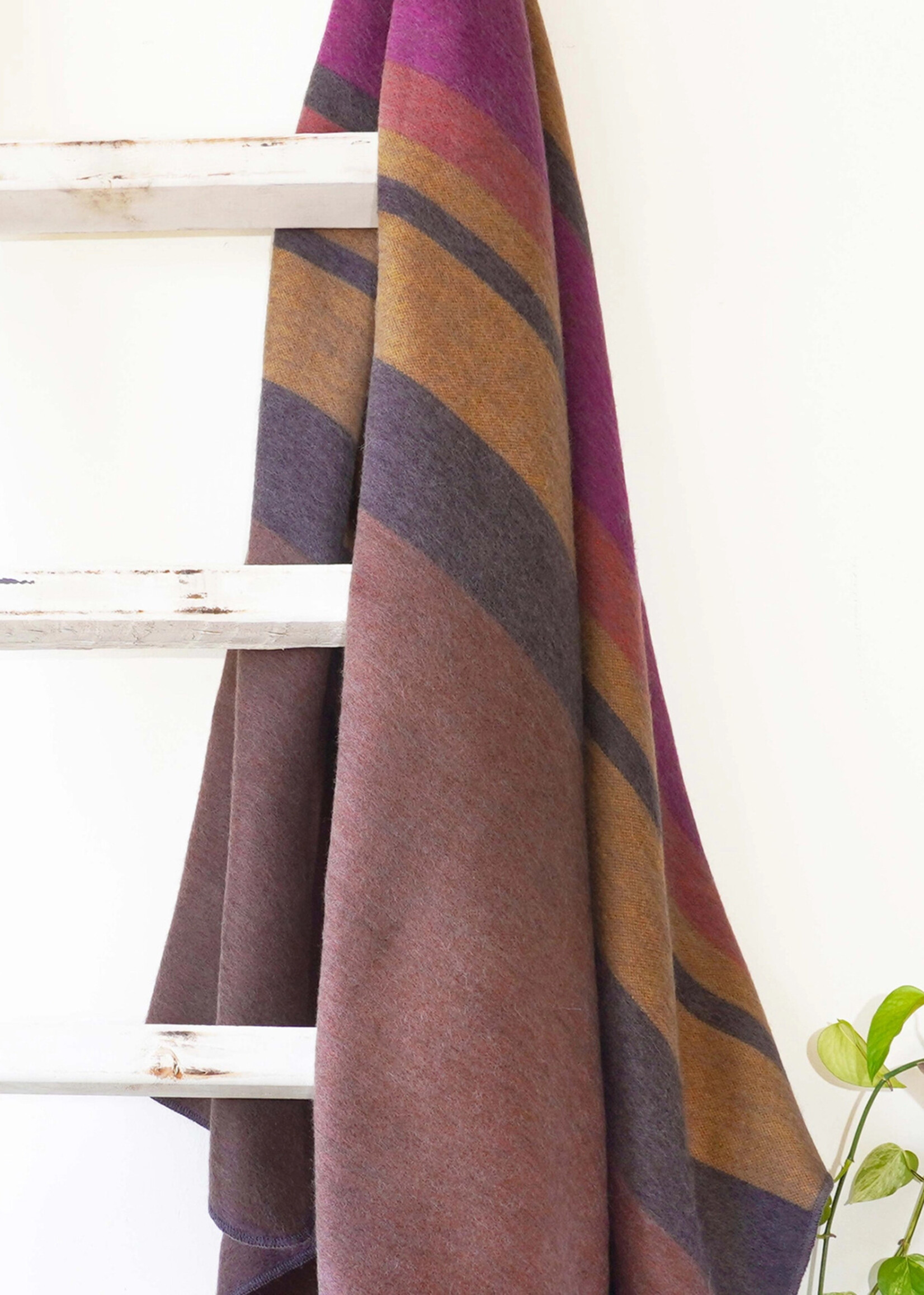 Shupaca Alpaca Alpaca Throw Blanket 45in x 70in - Canyon