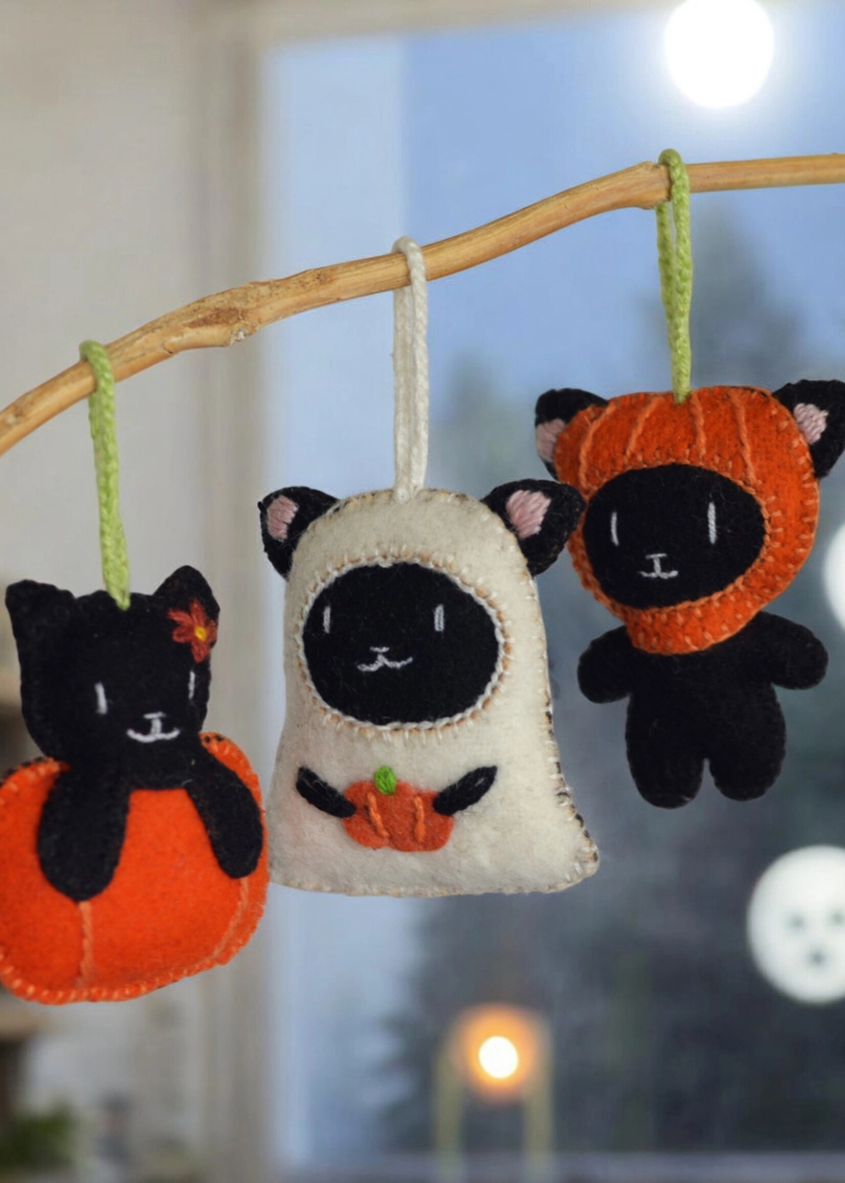 Melange Collection Halloween Cat Ornament