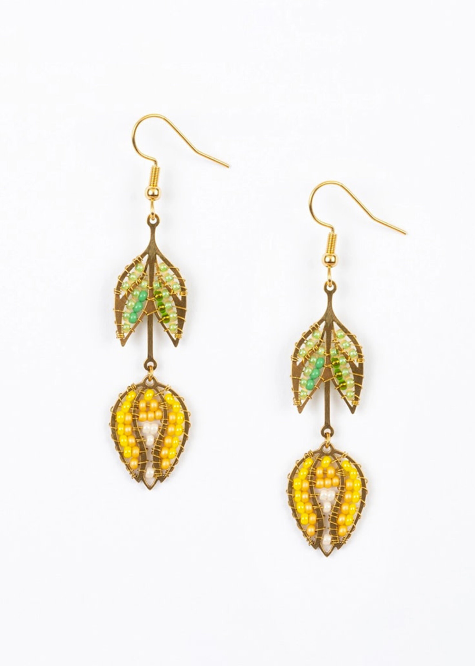 Altiplano Hanging Tulip Beaded Earrings