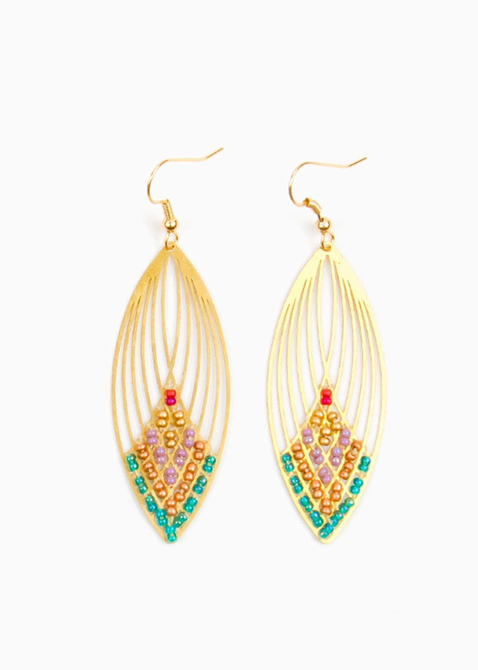 Altiplano Swooping Oval Earrings