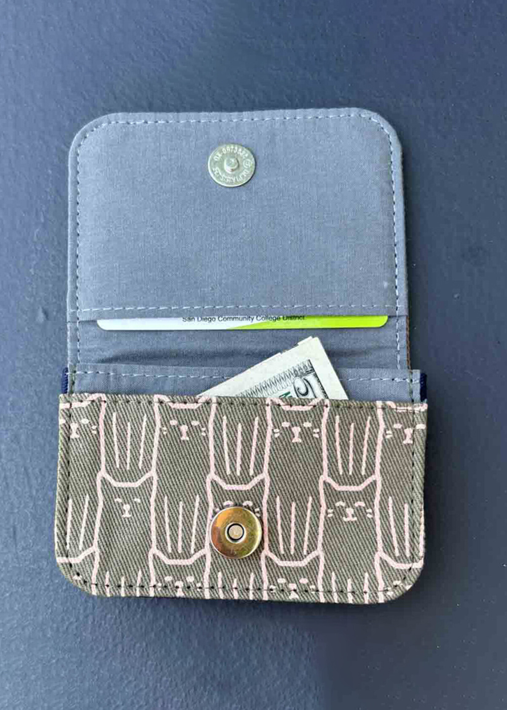 Malia Designs Cat Print Card Holder Wallet - Army Green