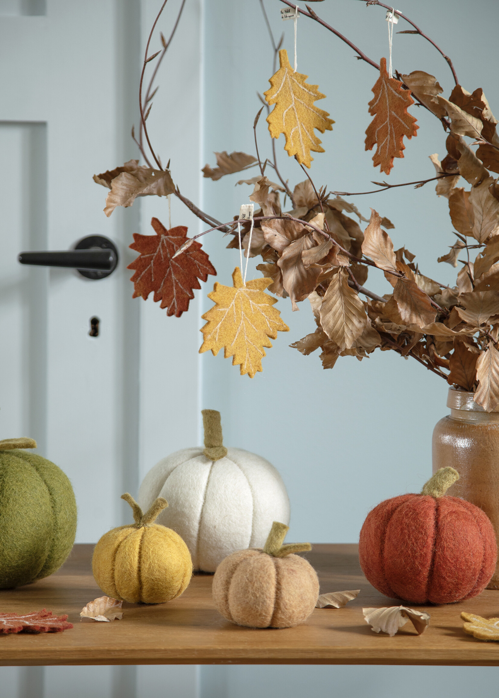 Gry and Sif 5" White Felt Pumpkin