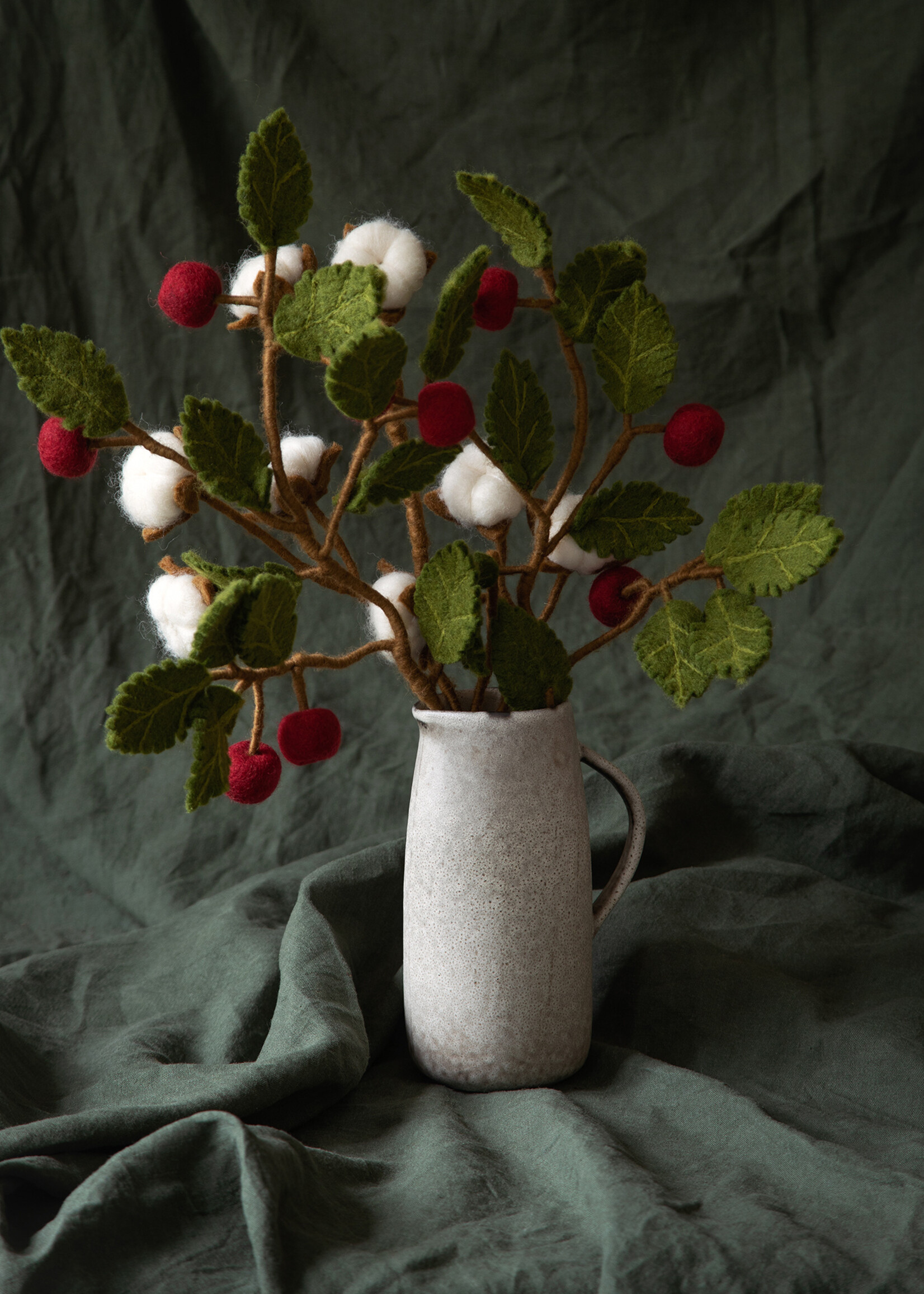 Gry and Sif Felt Branch - Dark Red Apples