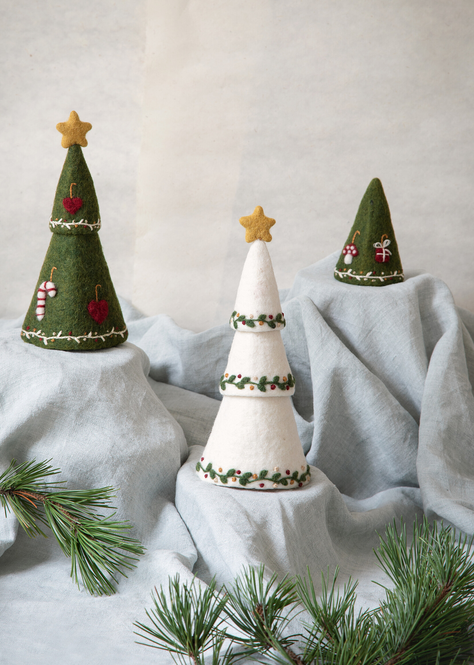 Gry and Sif Green Felt Christmas Tree [Three in One]