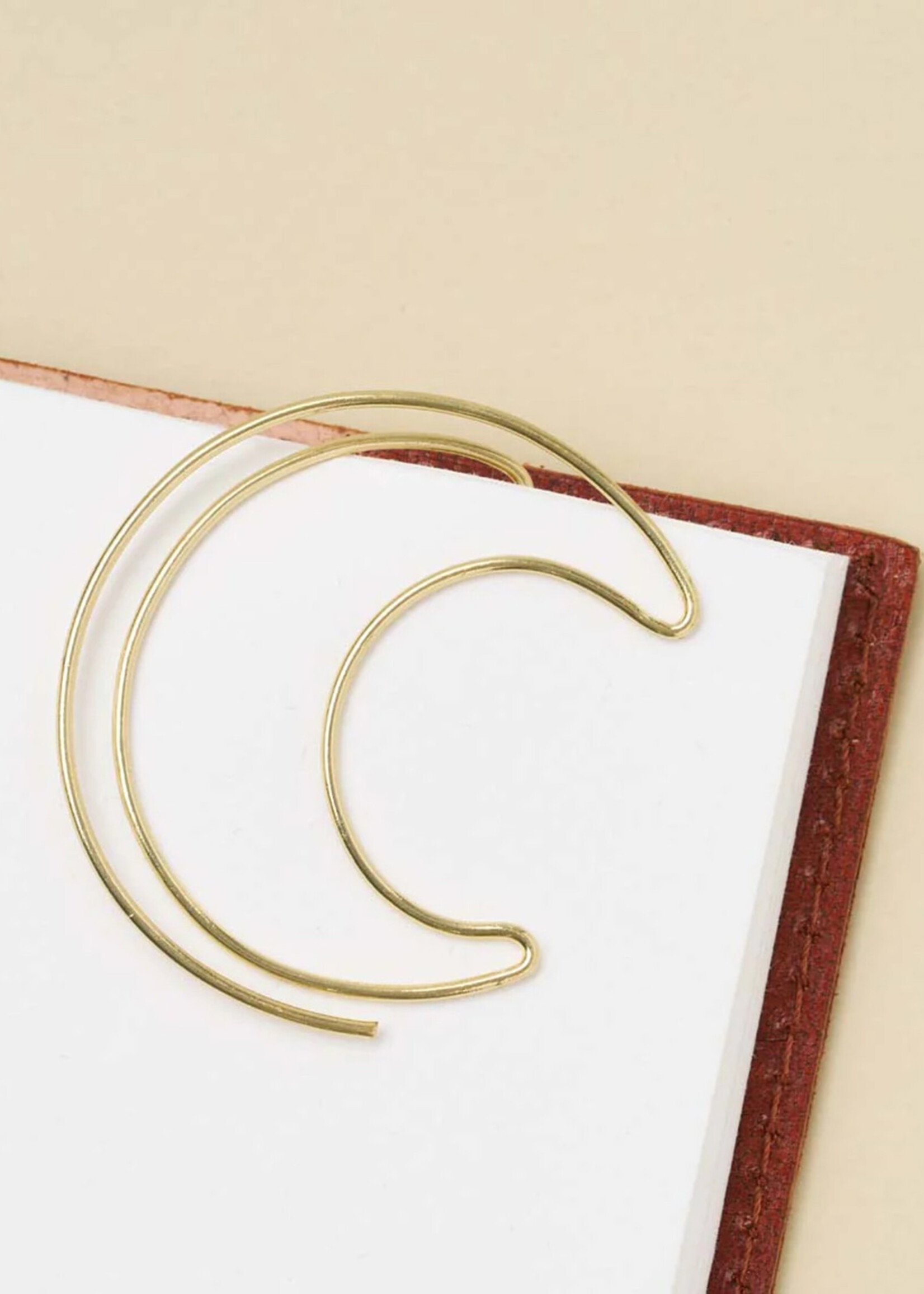 Matr Boomie Kitaab Moon Wire Bookmark