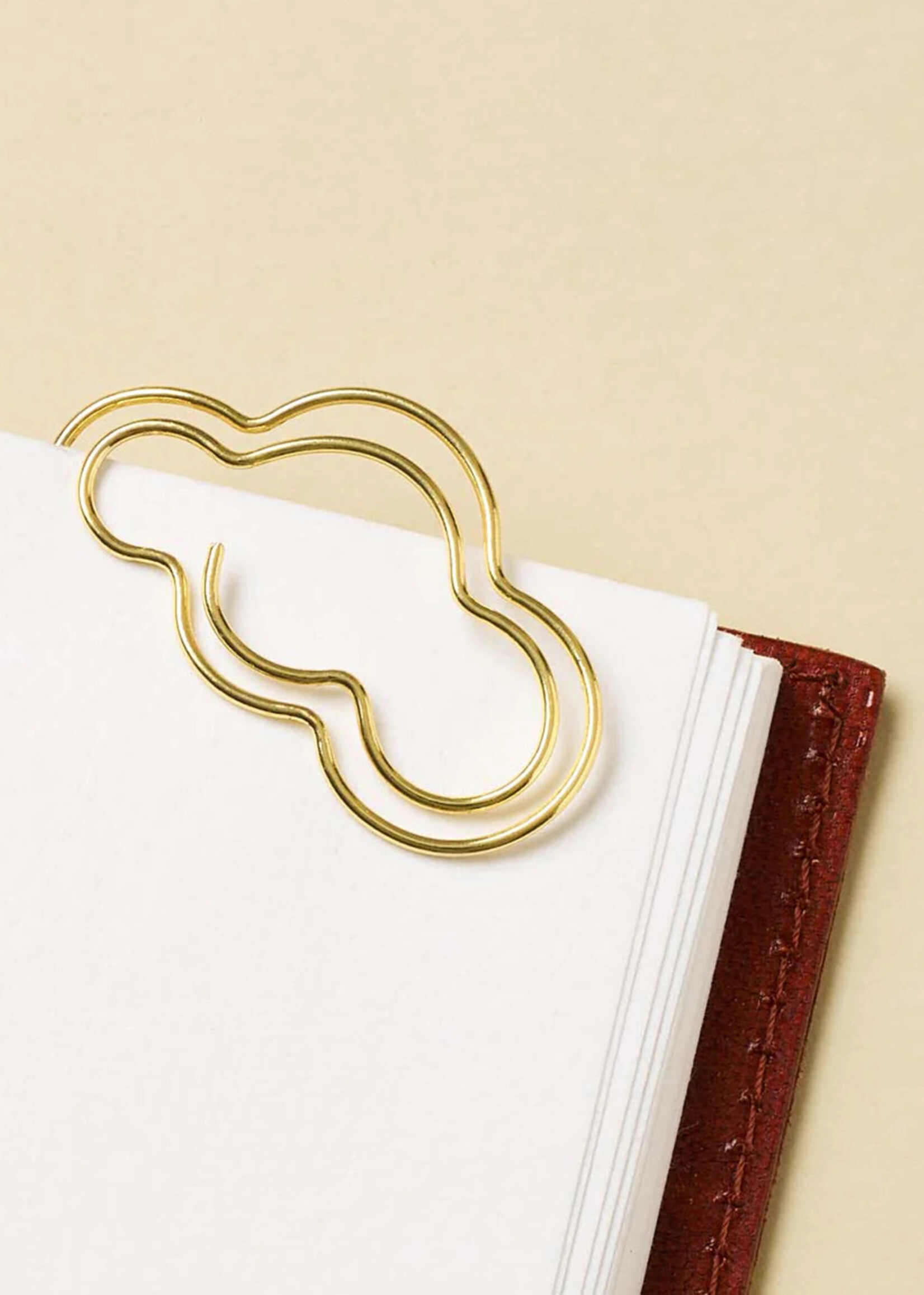 Matr Boomie Kitaab Cloud Wire Bookmark