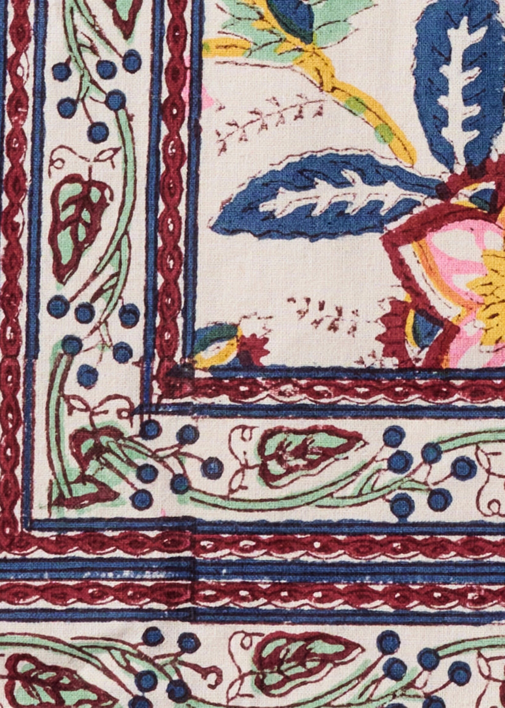Ten Thousand Villages Zaina Floral Tablecloth - 60in x 90in