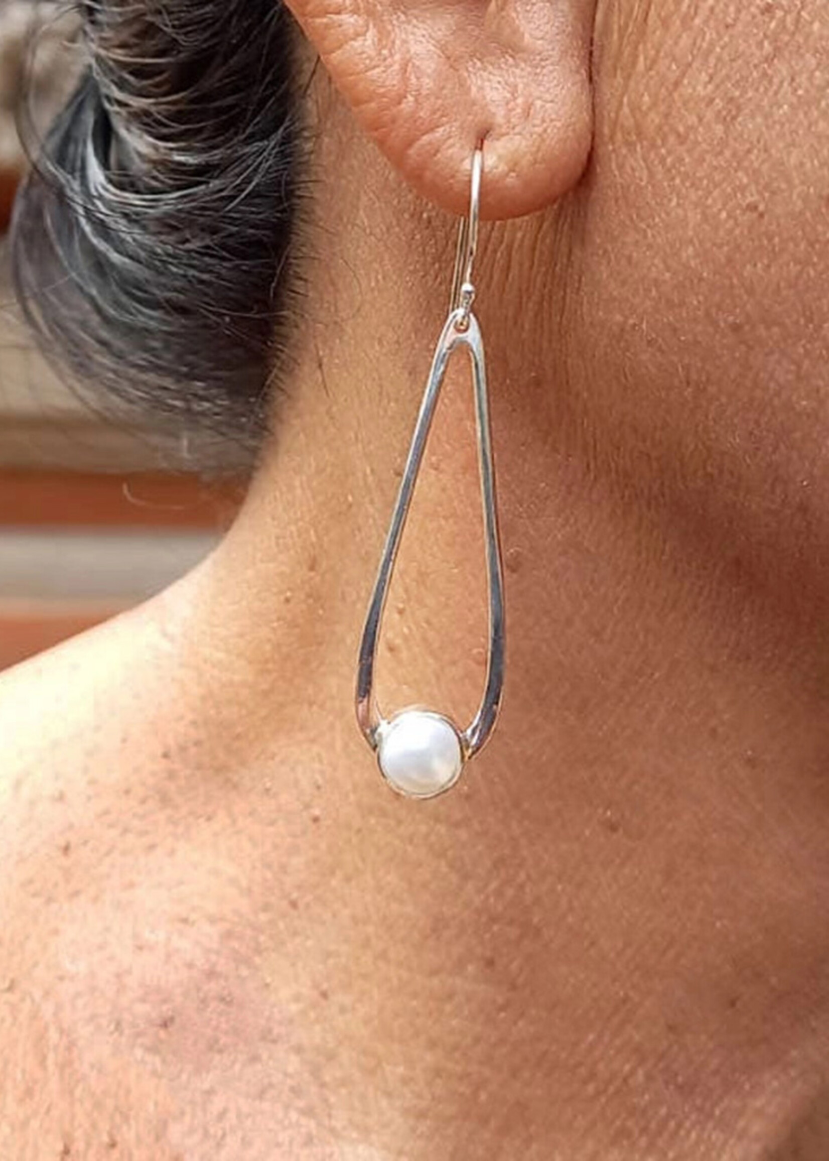 Women's Peace Collection Timeless Teardrop Pearl Earrings