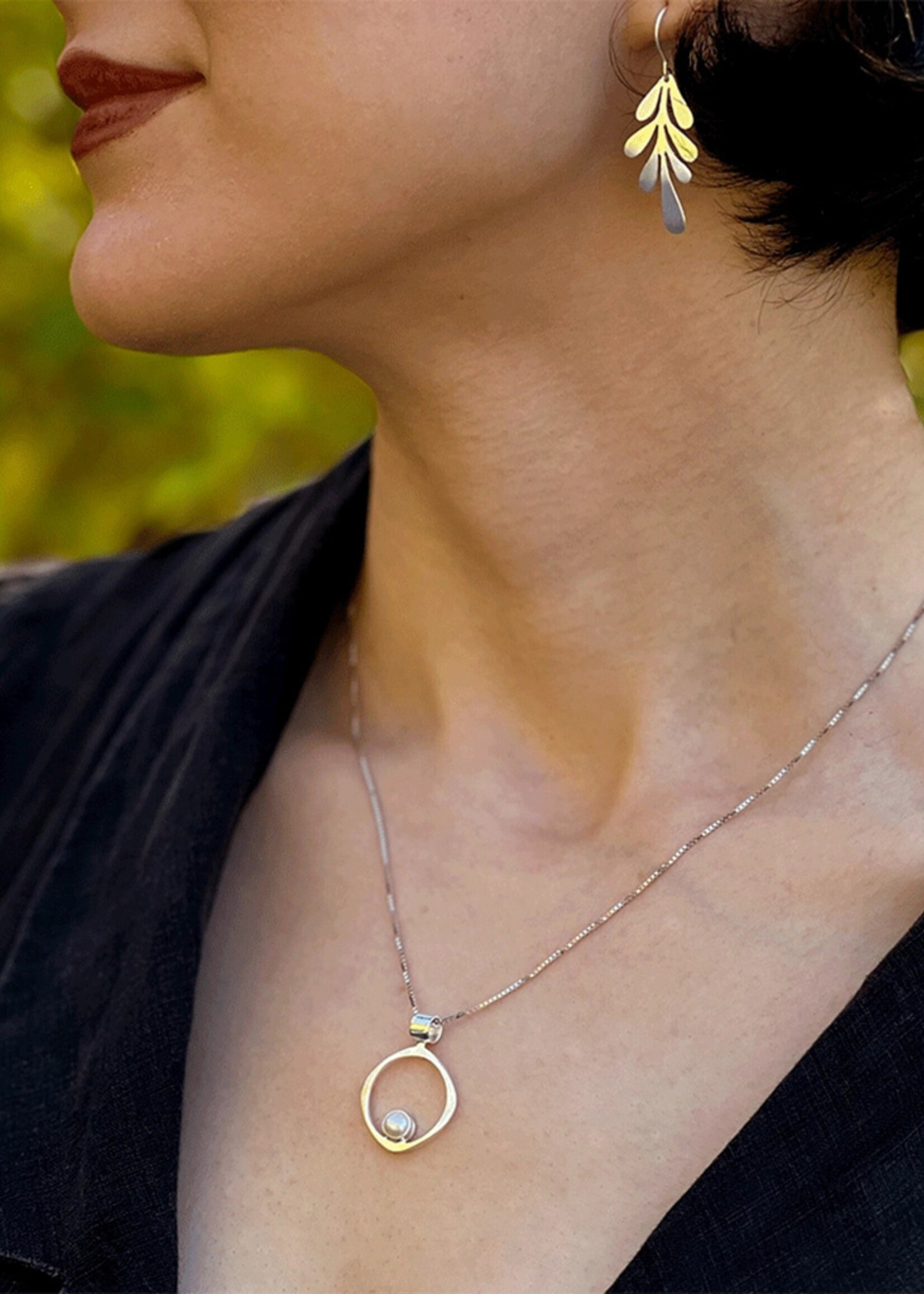 Women's Peace Collection Wholeness Pearl Necklace