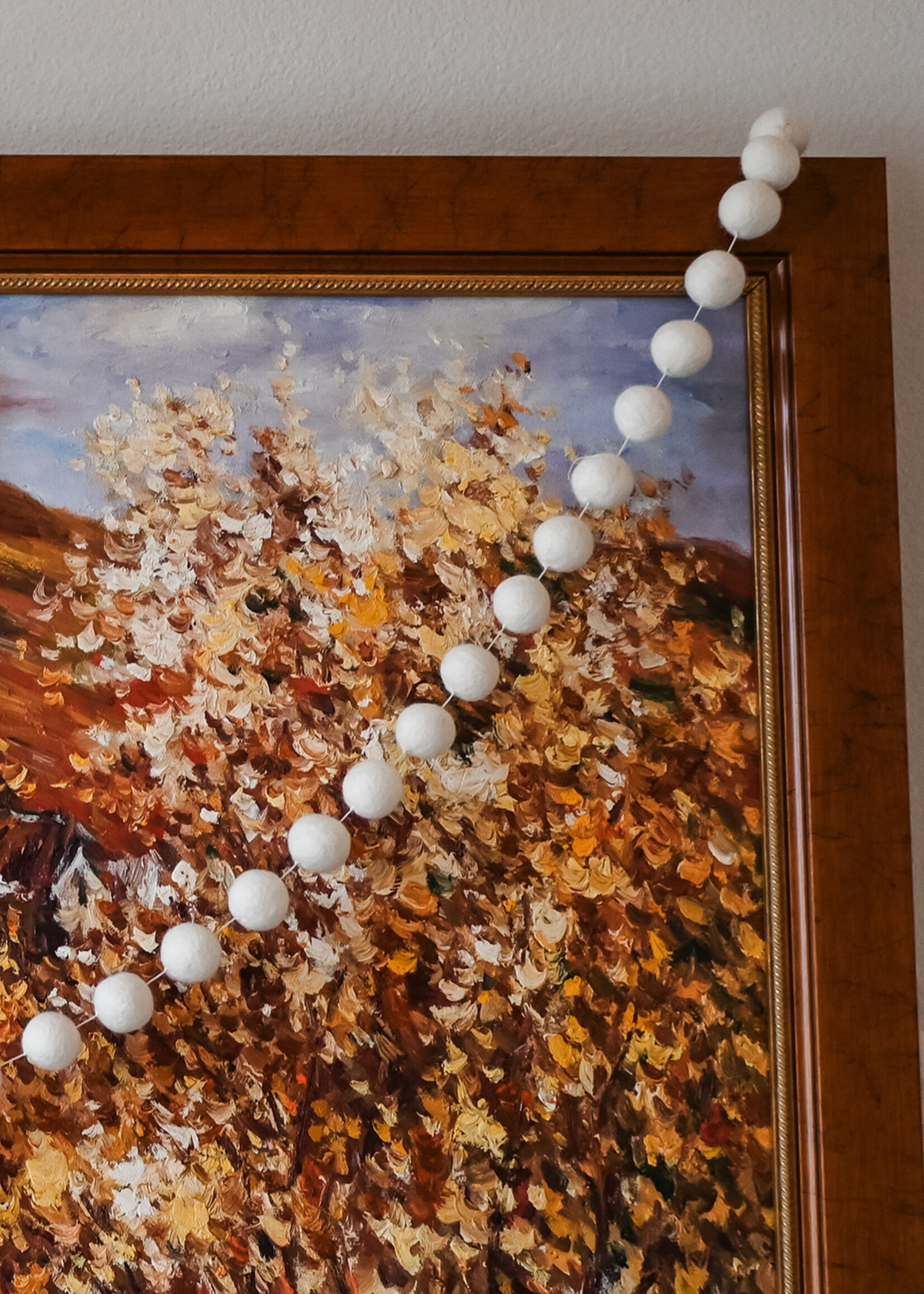 Ganesh Himal White Felt Ball Garland