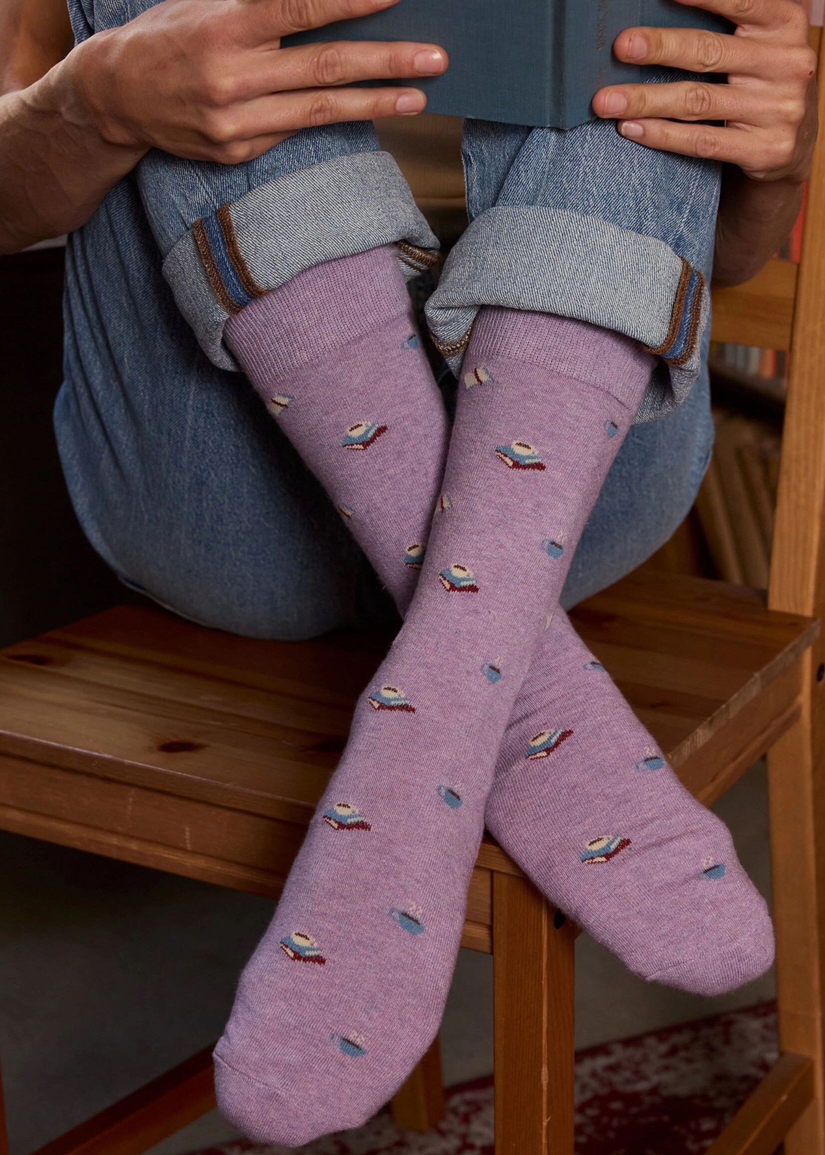 Conscious Step Women's Books and Coffee Socks