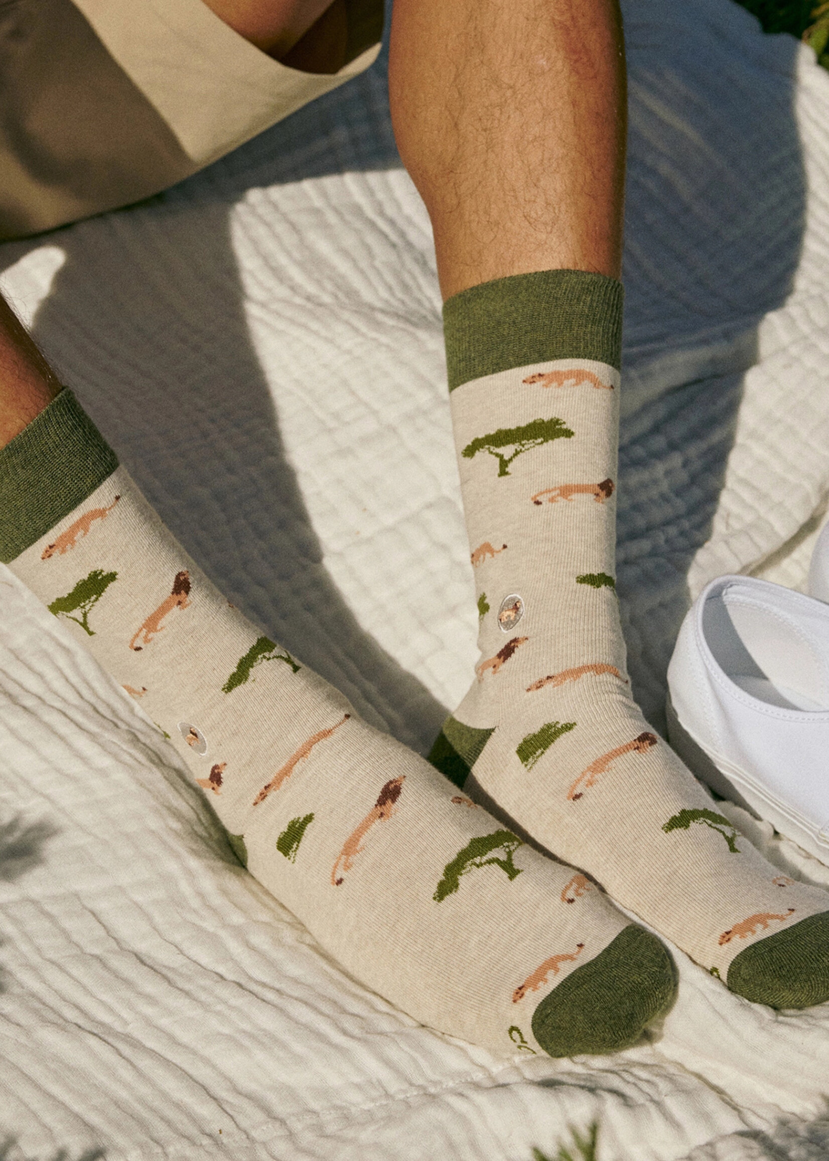 Conscious Step Women's Beige Lion Socks