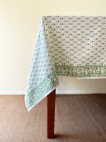 Natural Habitat Holiday Winterberry Green Tablecloth