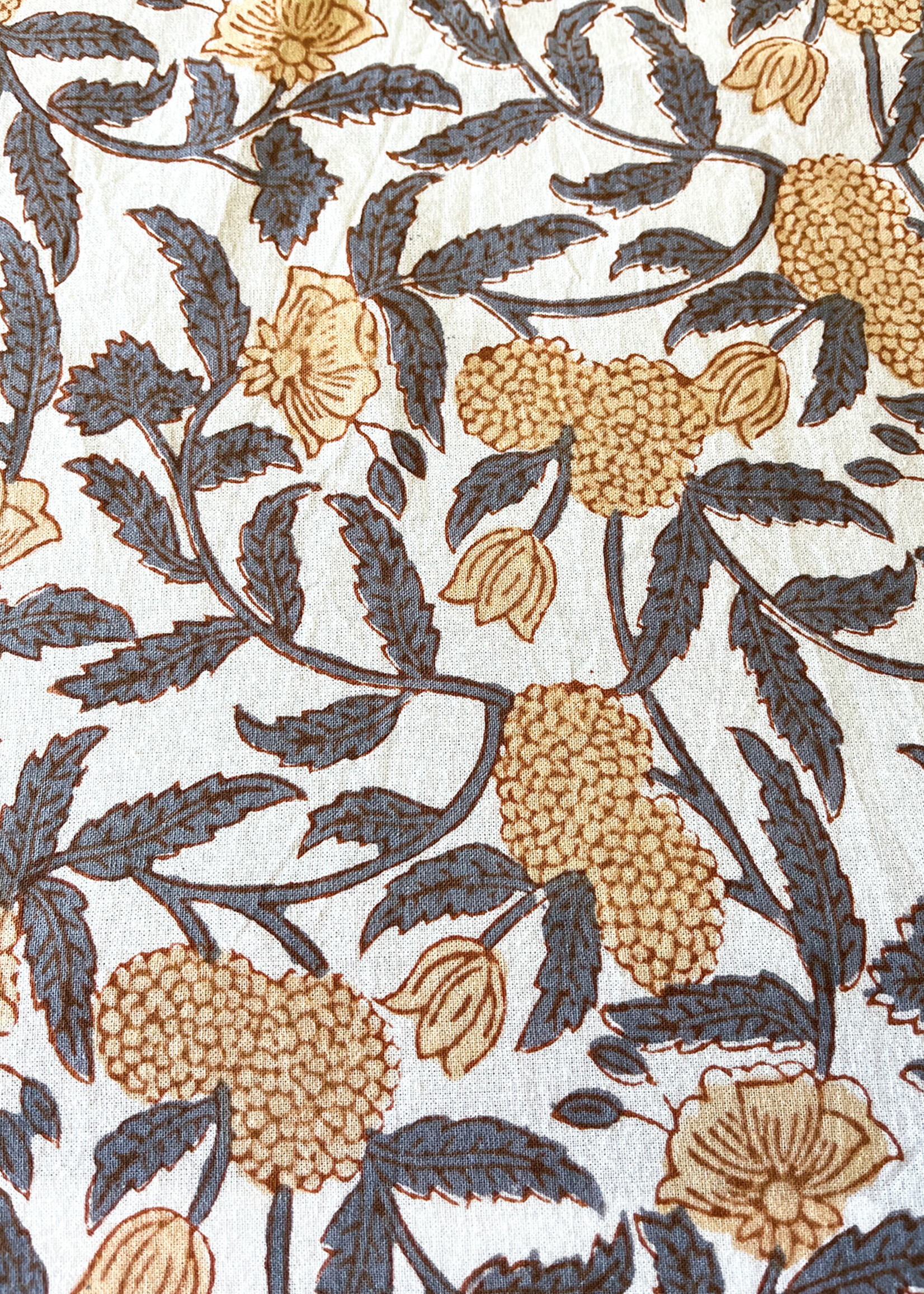 Natural Habitat Jallore Tablecloth