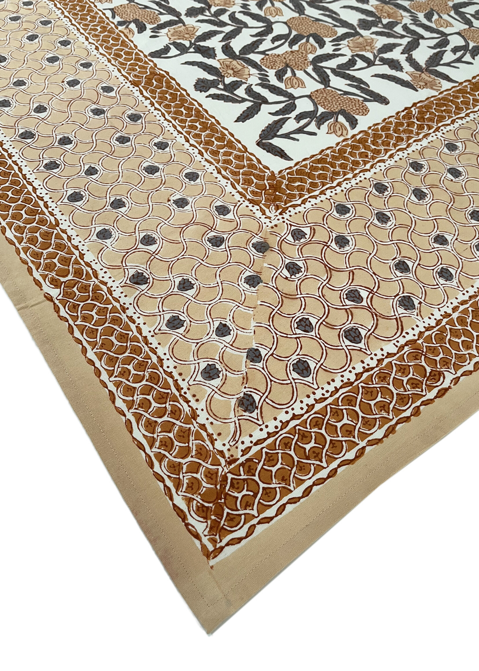 Natural Habitat Jallore Tablecloth