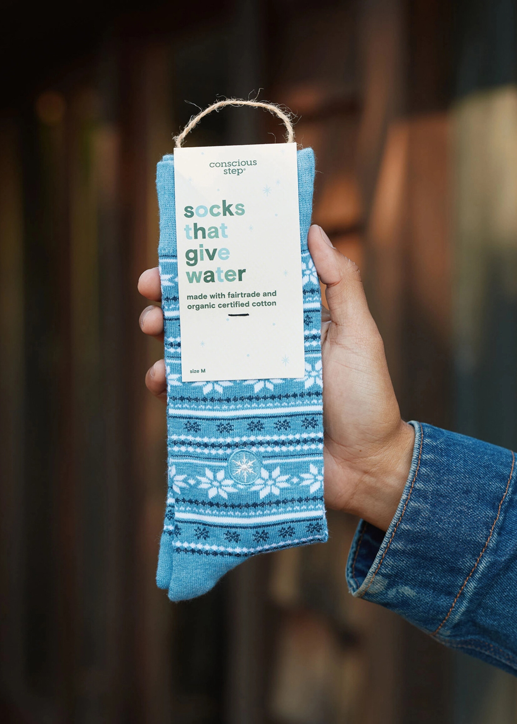Conscious Step Men's Fair Isle Snowflake Socks