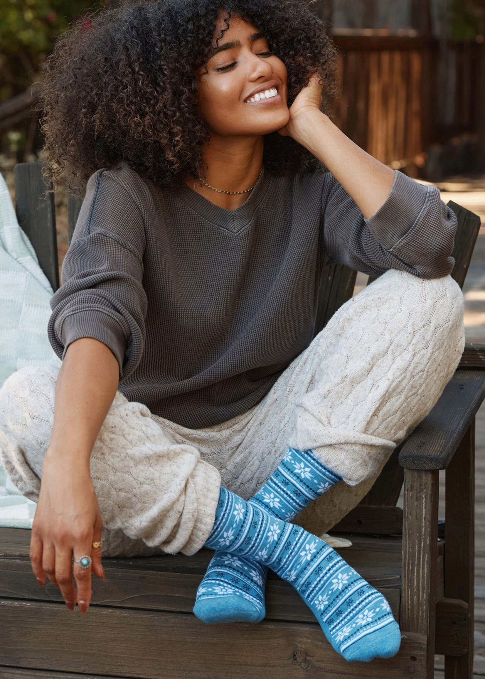 Conscious Step Men's Fair Isle Snowflake Socks