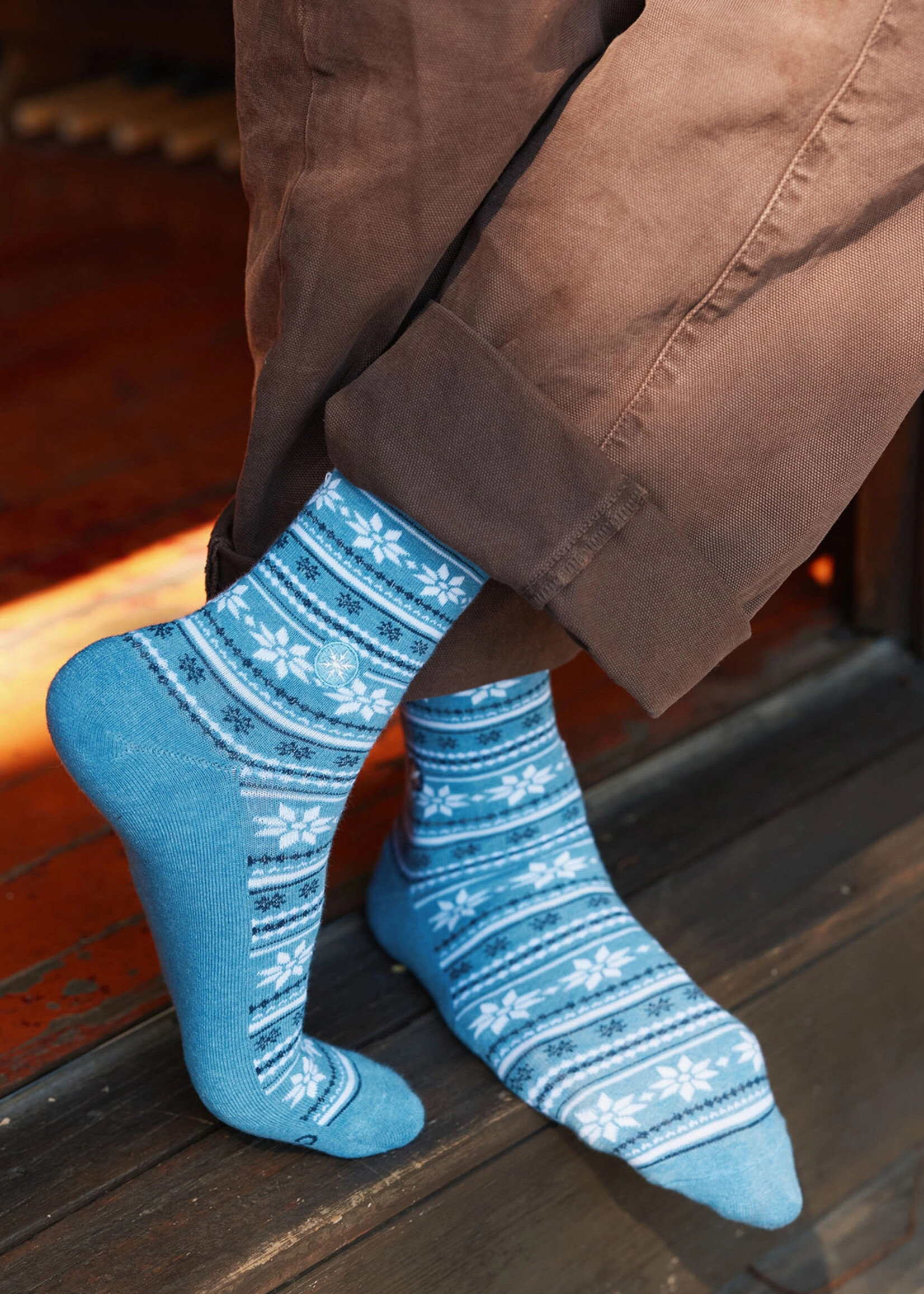 Conscious Step Women's Fair Isle Snowflake Socks