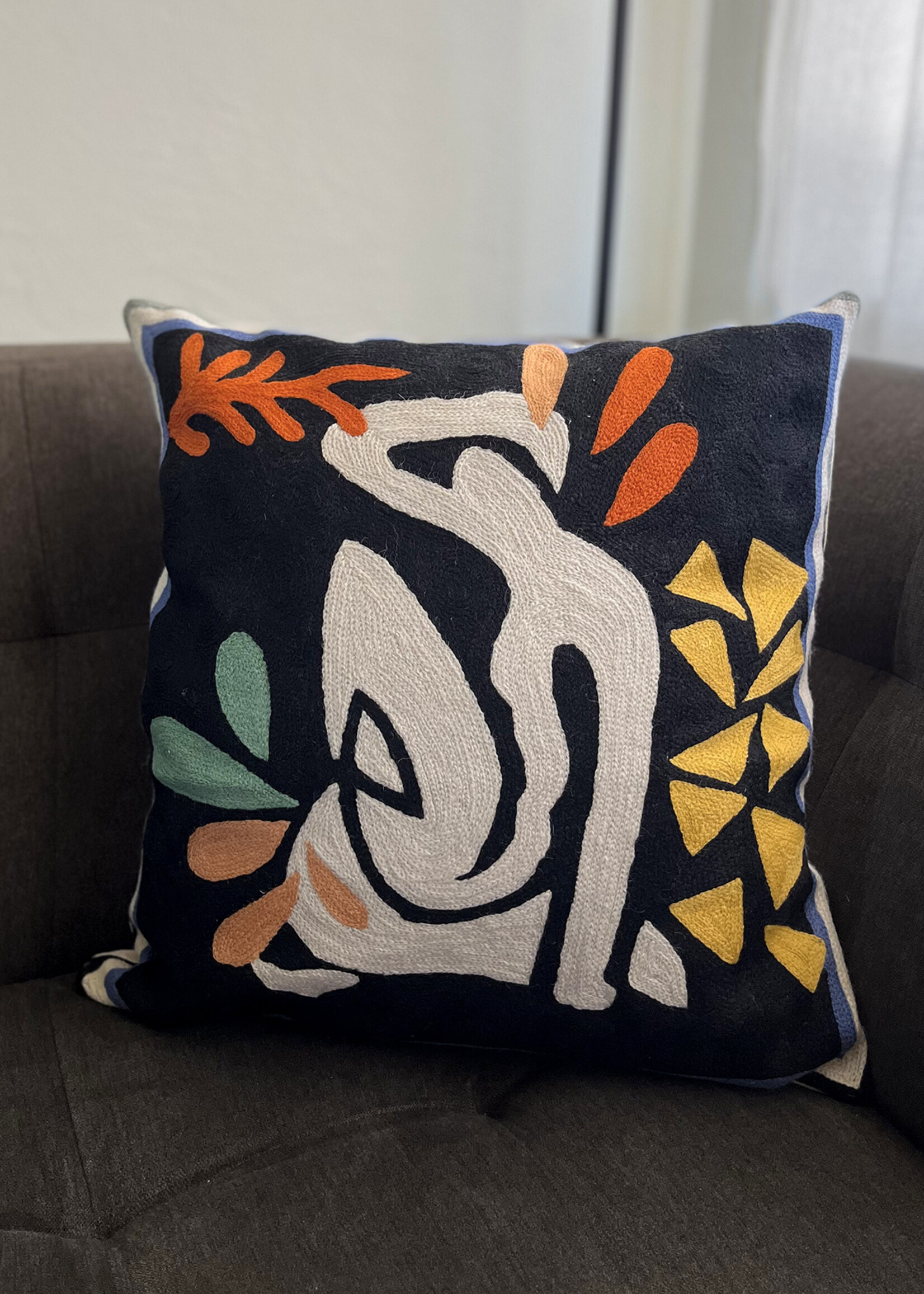 Natural Habitat 18" Matisse Spirit Femme Throw Pillow