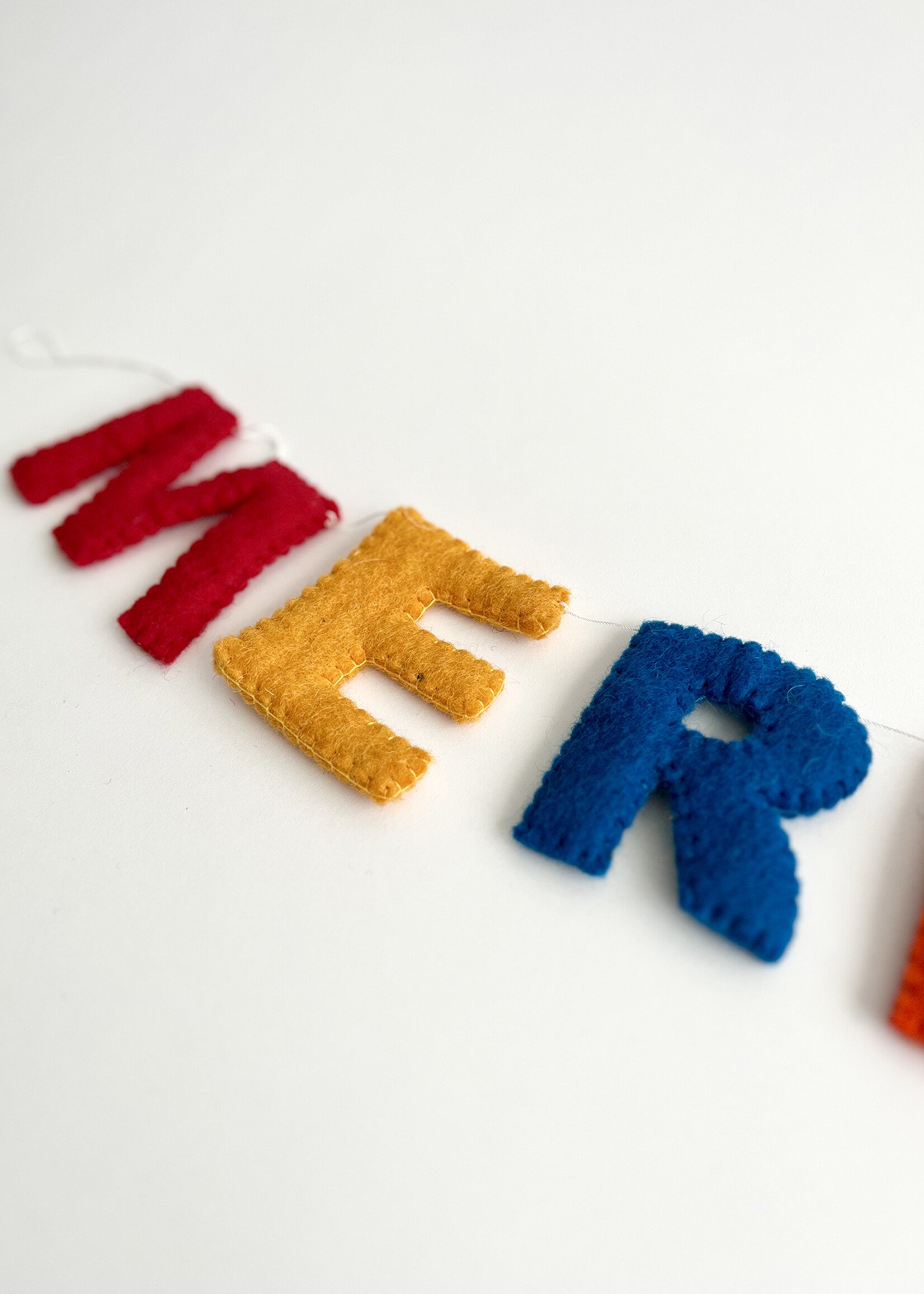 Ganesh Himal Felt Merry & Bright Banner