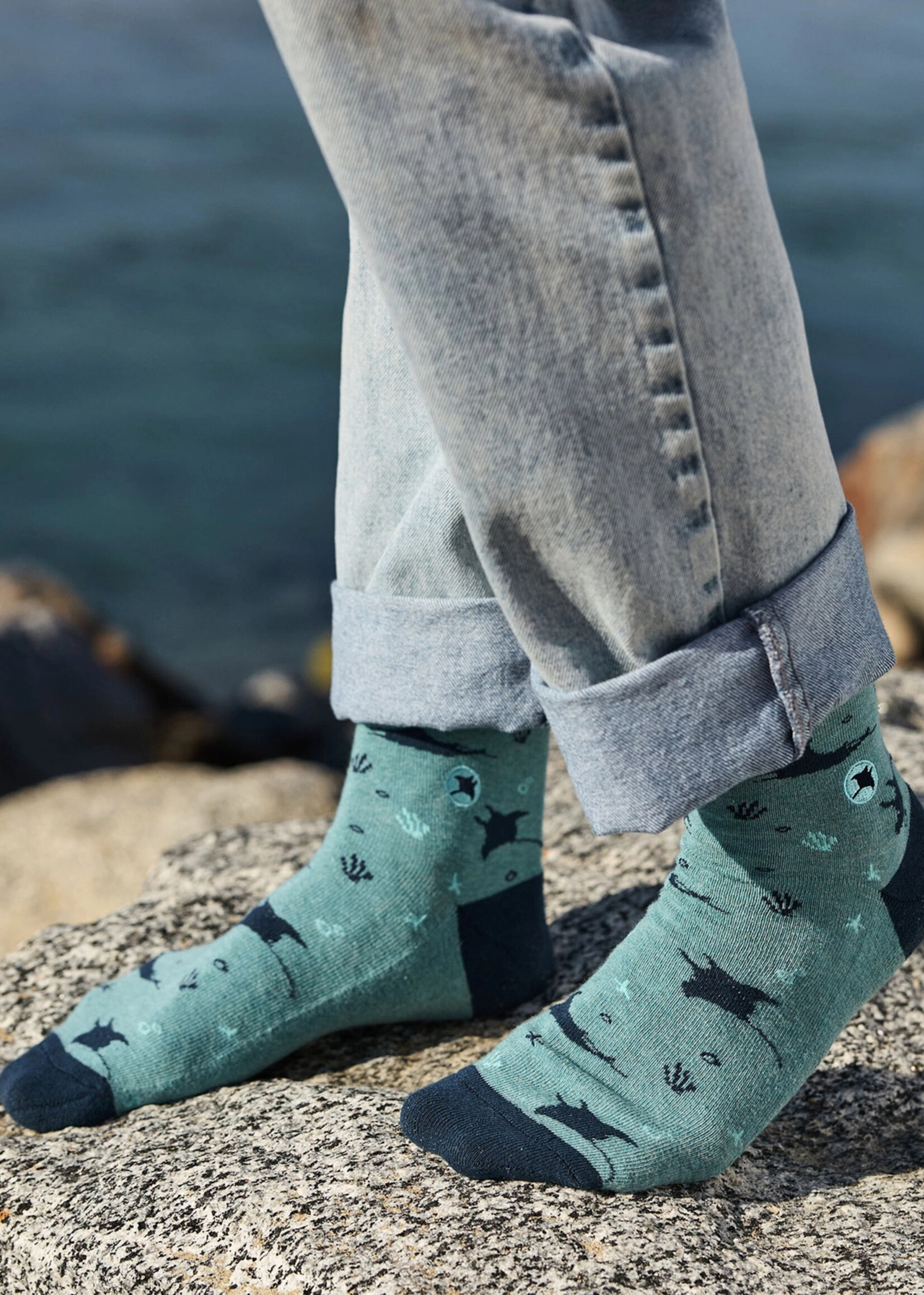 Conscious Step Men's Manta Ray Socks