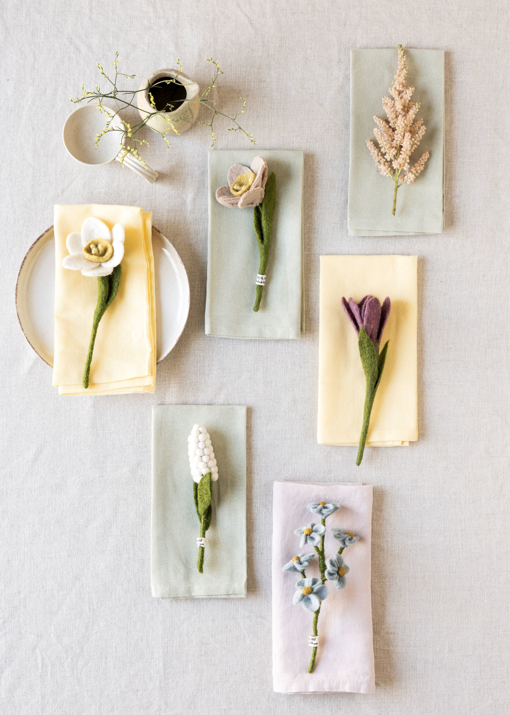 Gry and Sif Small Crocus Felt Flower