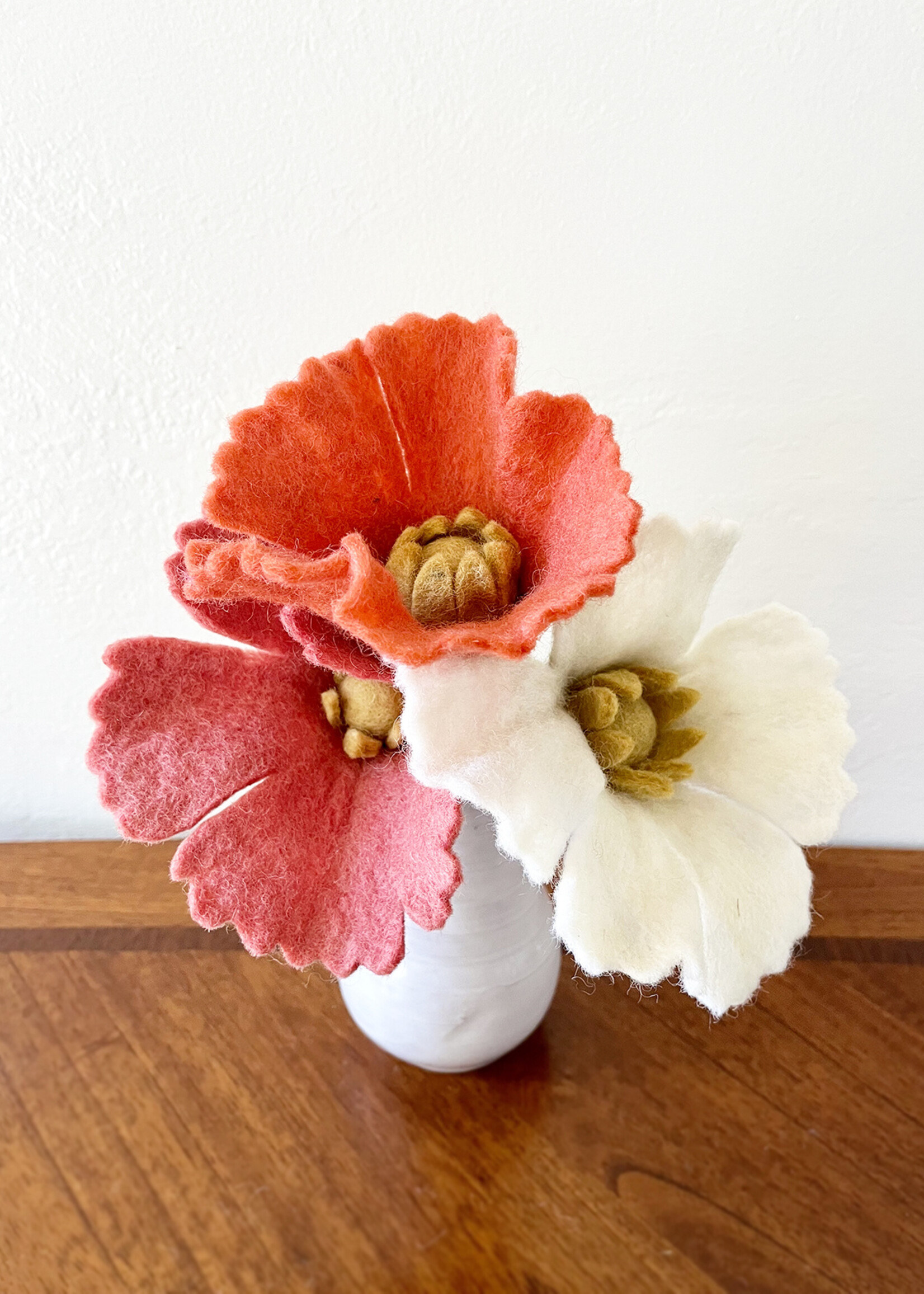 Gry and Sif Poppy Felt Flower