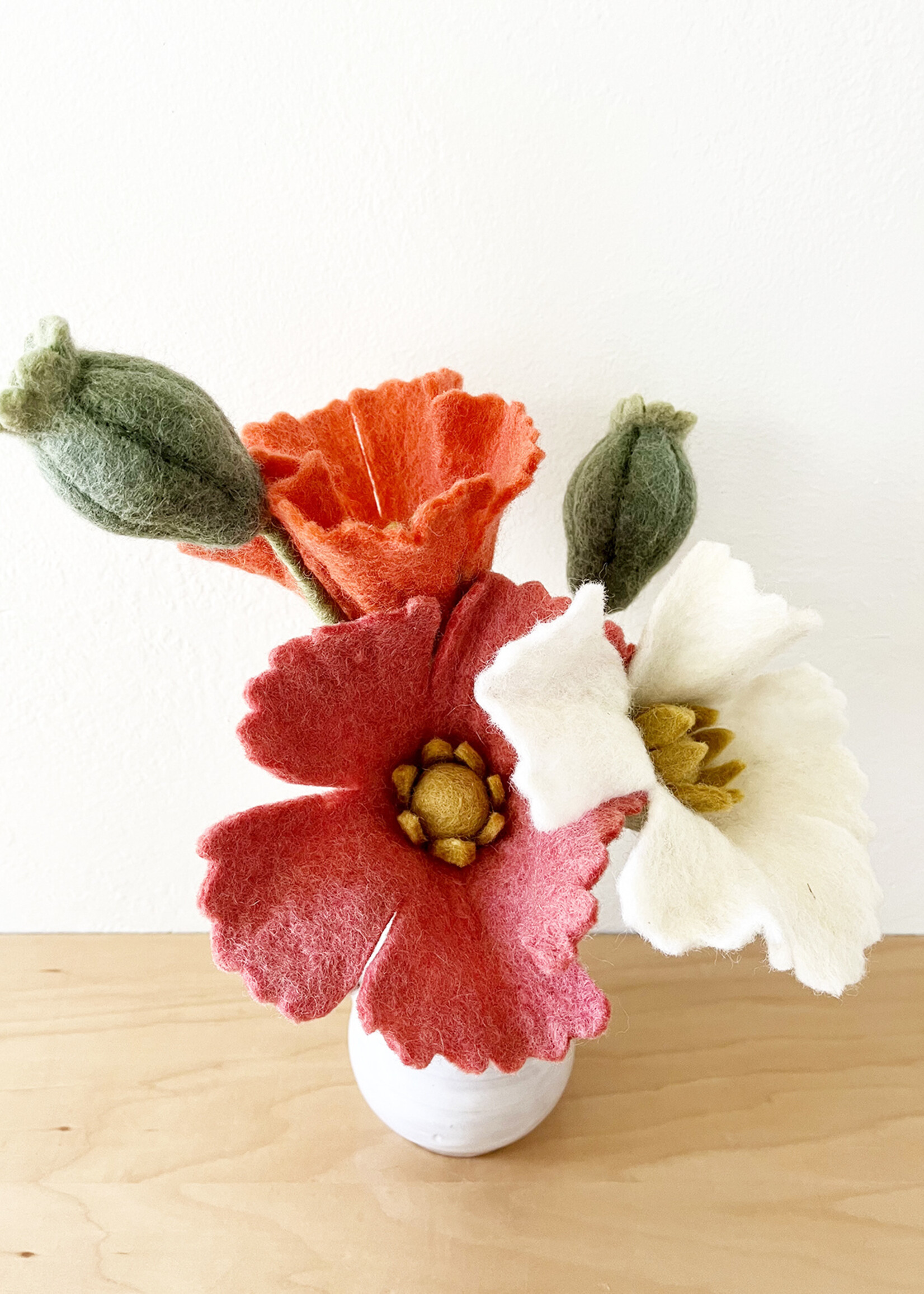 Gry and Sif Poppy Felt Flower