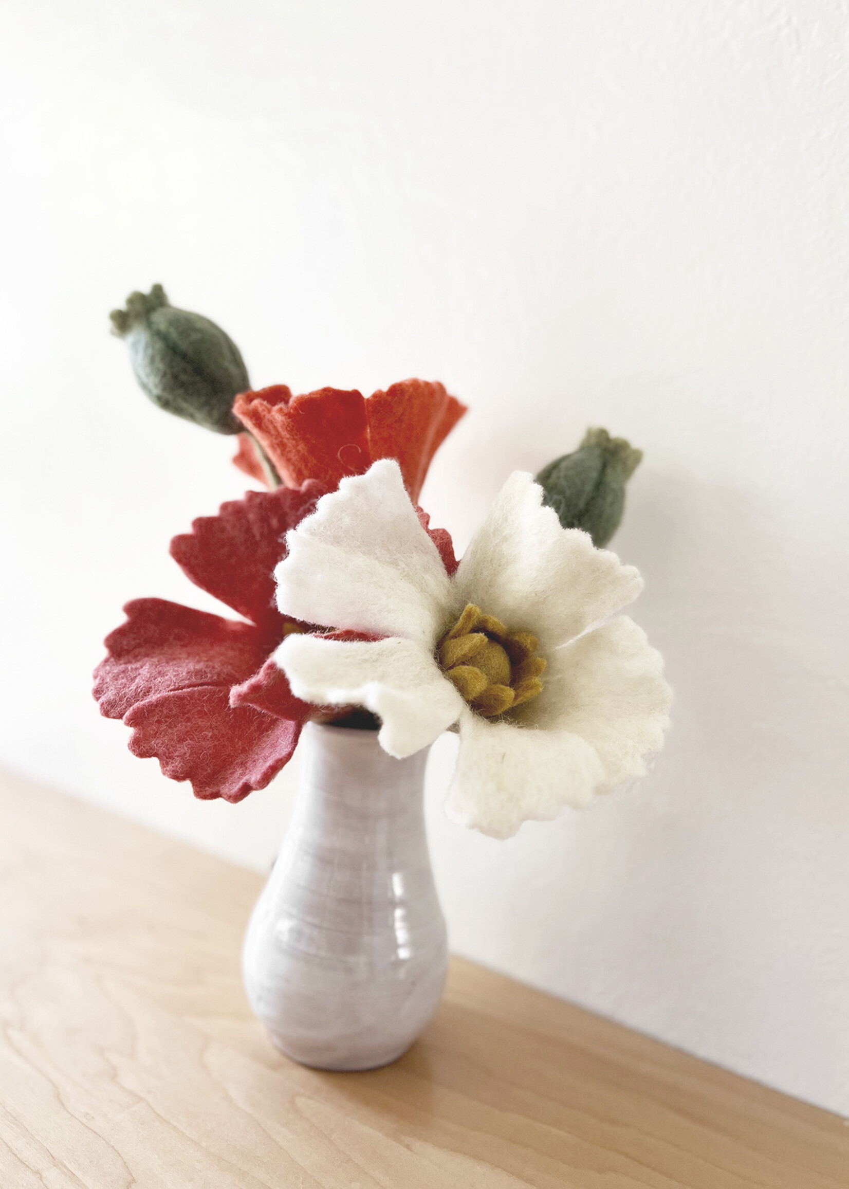 Gry and Sif Poppy Felt Flower