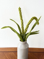 Gry and Sif Amaranth Felt Flower