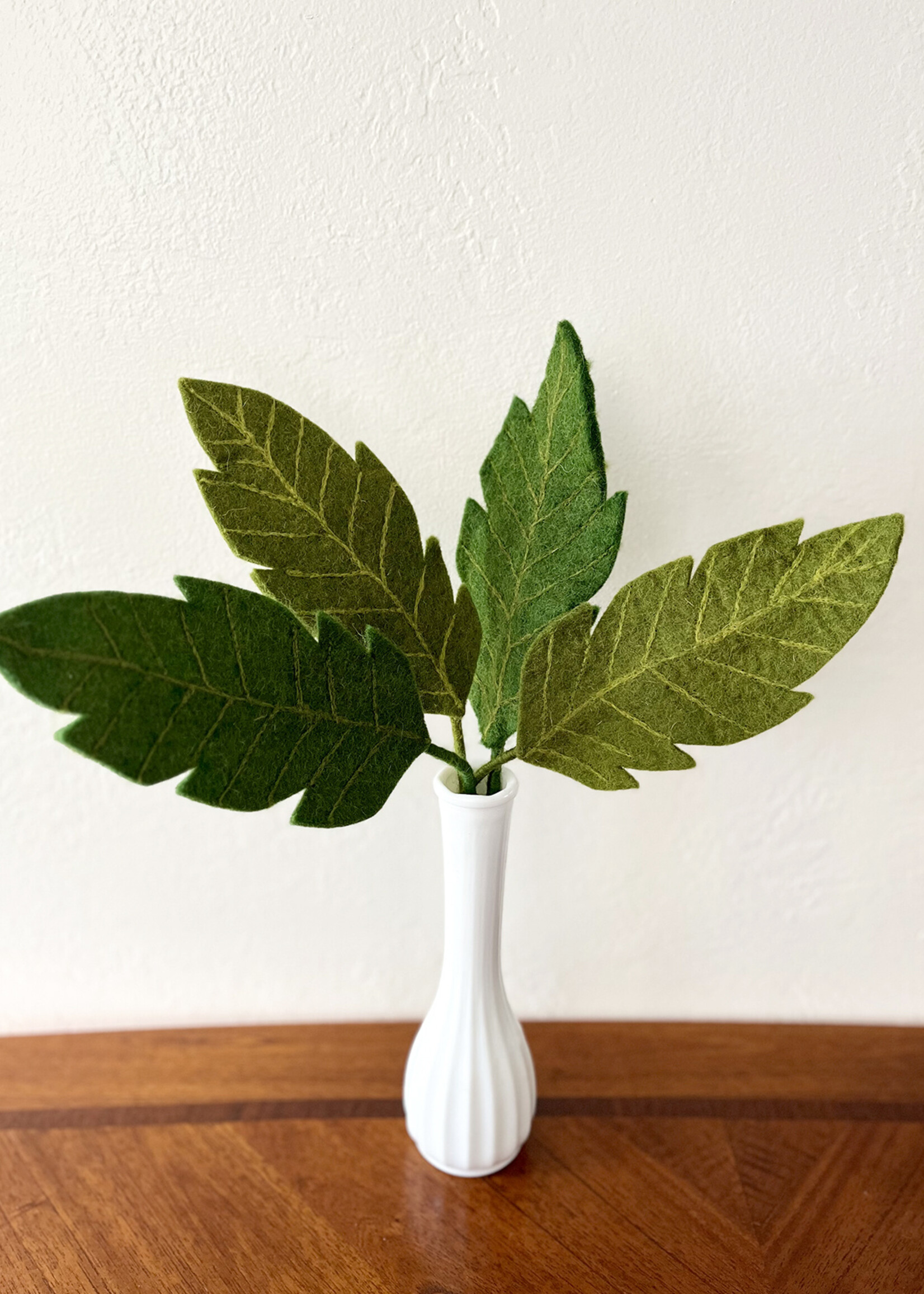 Gry and Sif Big Felt Leaf