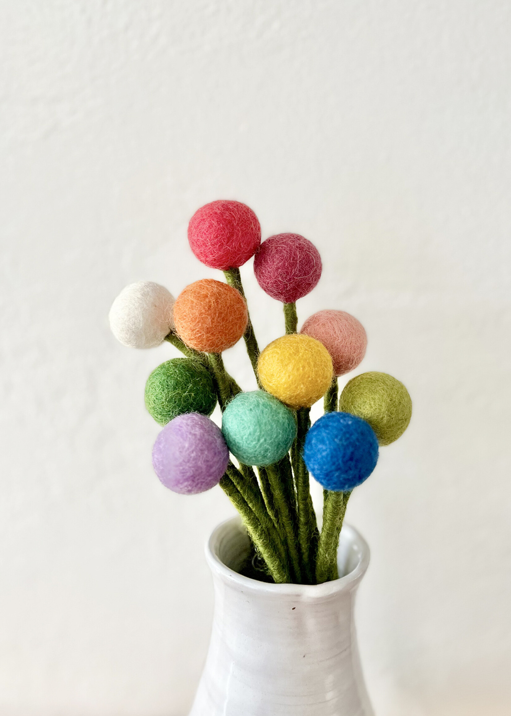 Gry and Sif Felt Flower Ball - 2cm