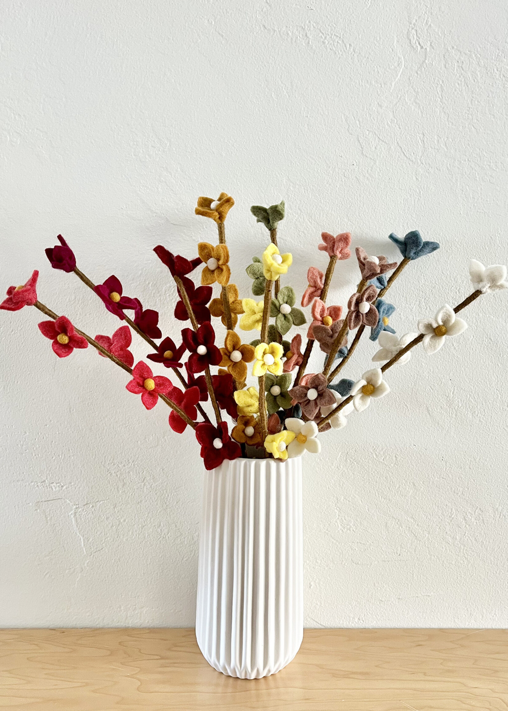 Gry and Sif Felt Flower Stem