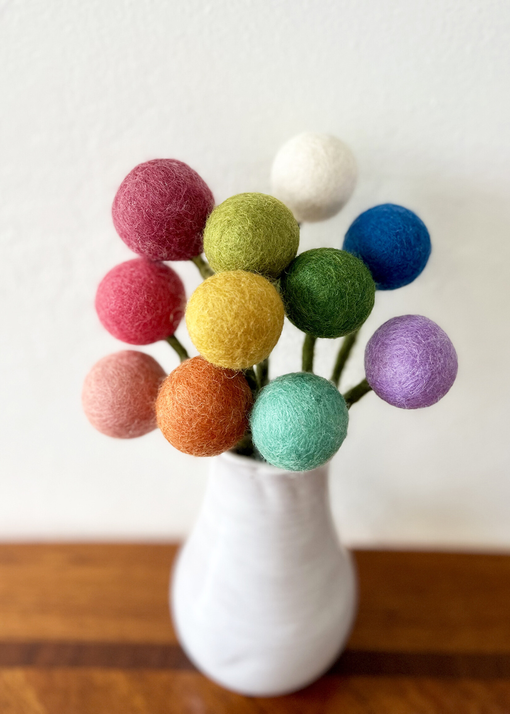 Gry and Sif Felt Flower Ball - 3cm