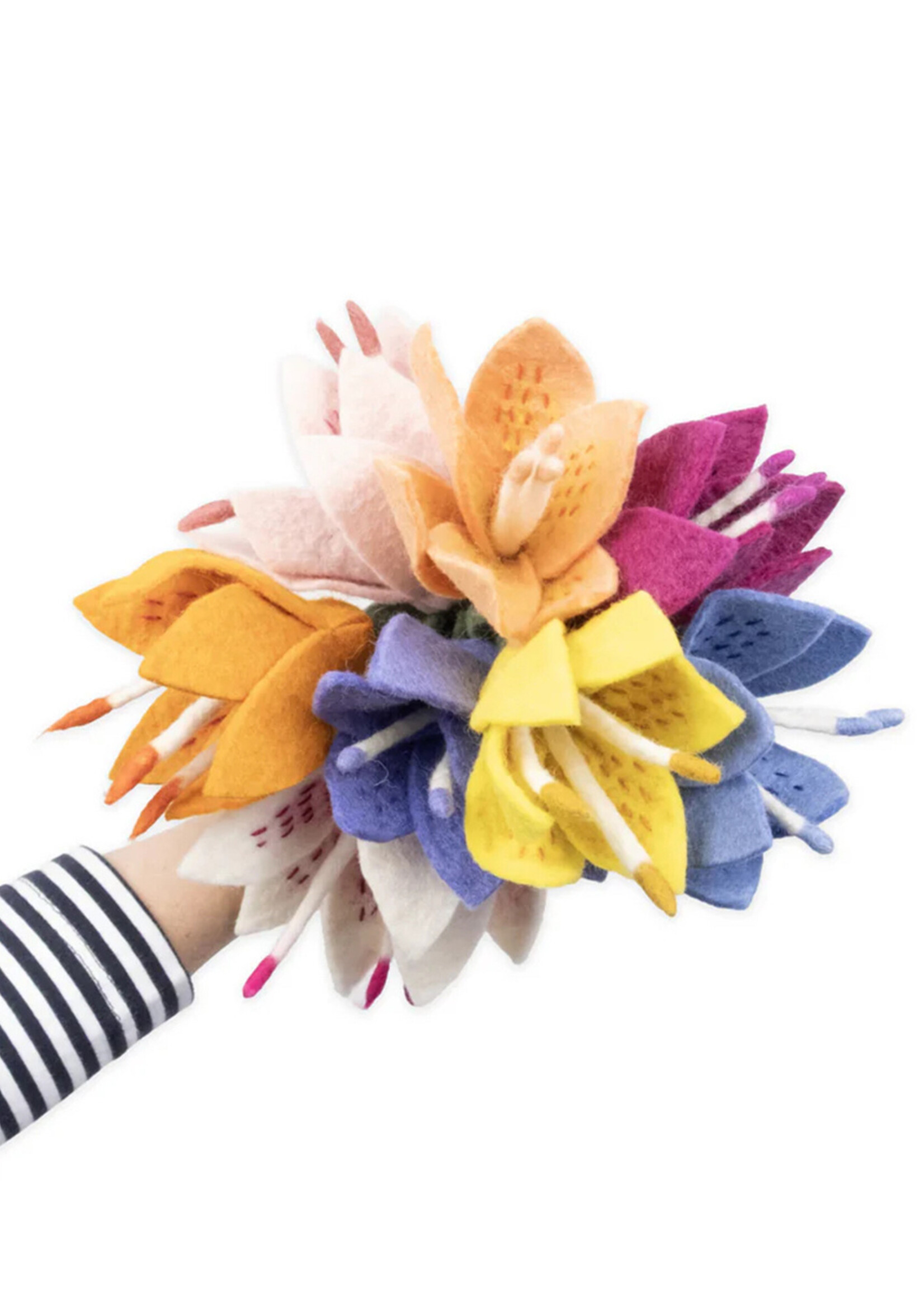 Global Goods Partners Stargazer Lily Felt Flower