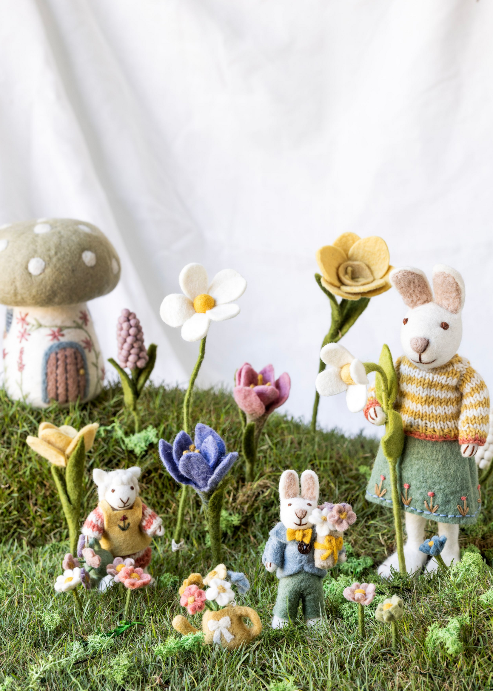 Gry and Sif Felt White Girly Bunny with Skirt & Snowdrop