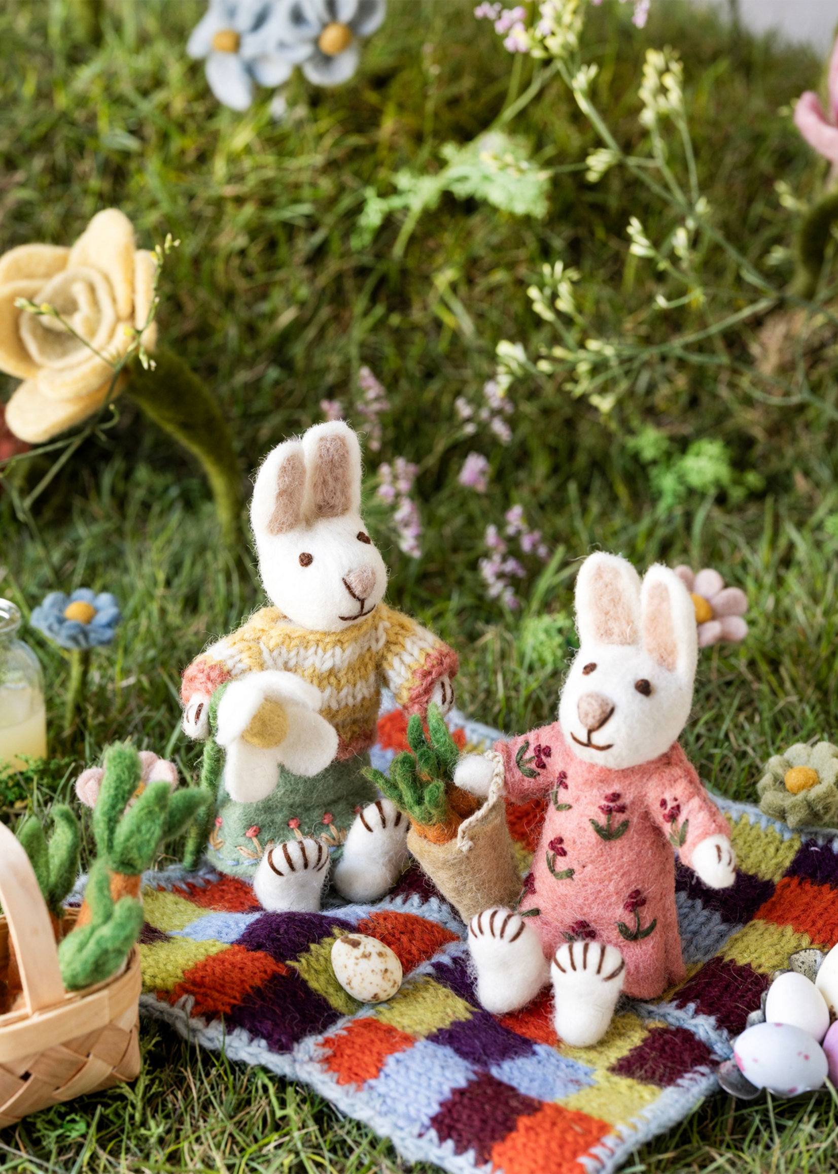 Gry and Sif Felt White Girly Bunny with Snowdrop Ornament