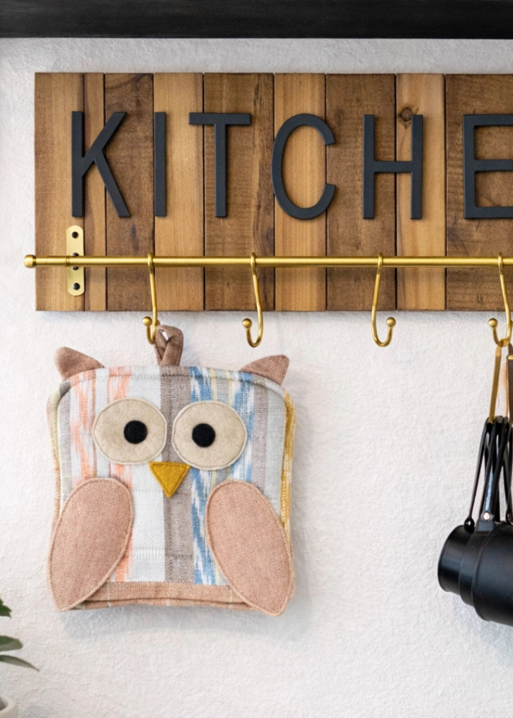 Upavim Owl Pot Holder